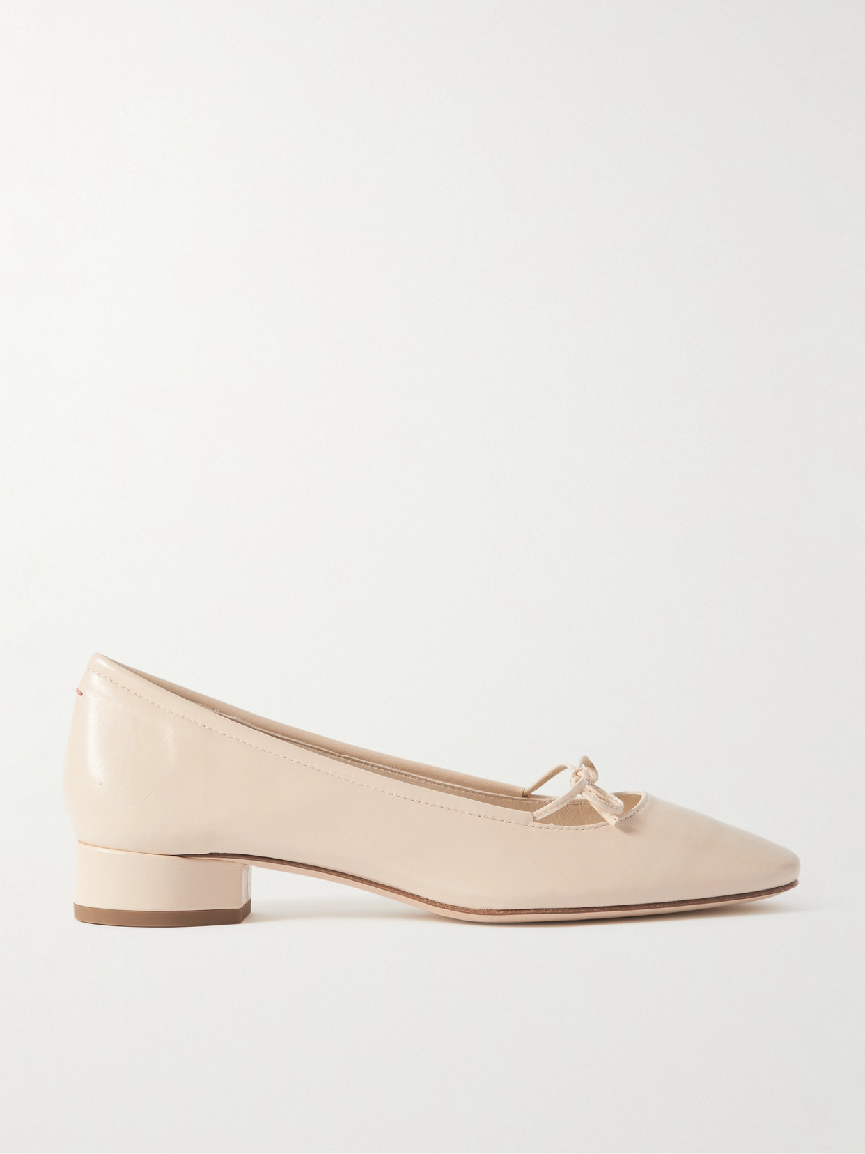 Shop Aeyde Darya Bow-detailed Glossed-leather Ballet Flats In Cream