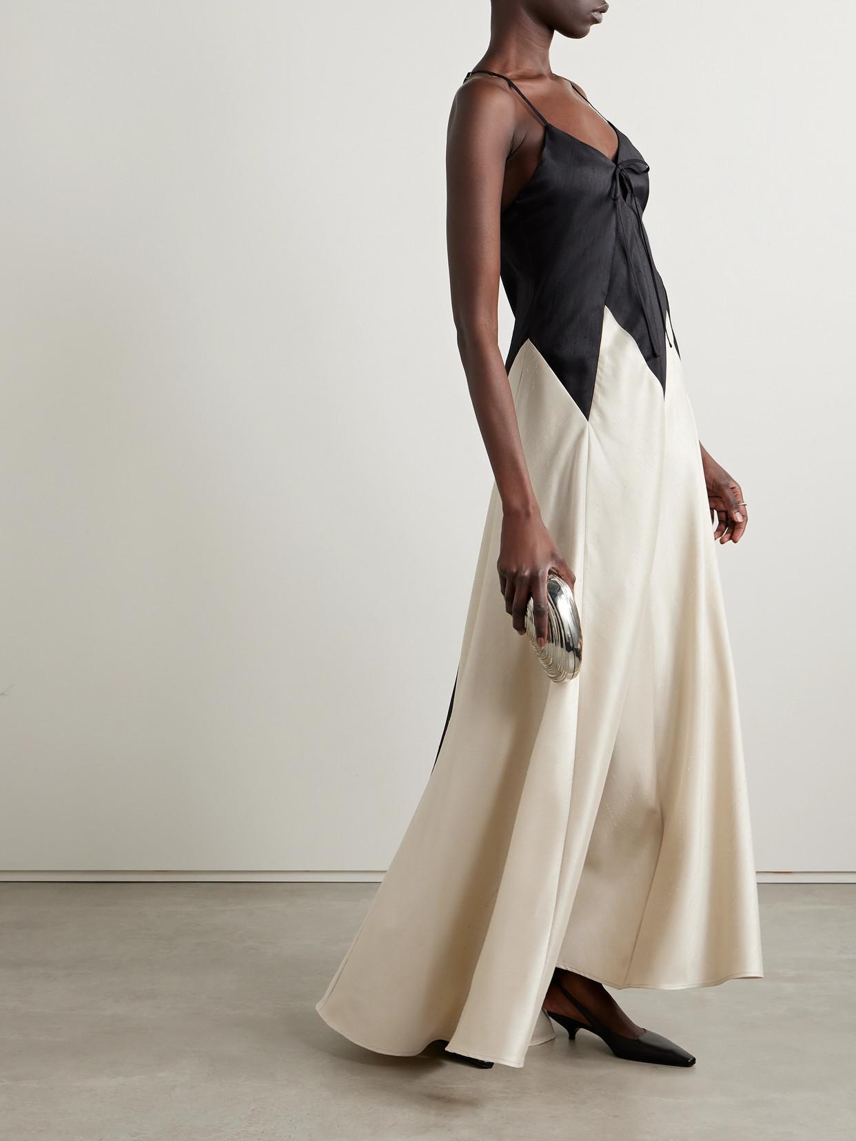 Shop Rosie Assoulin V Two-tone Dupioni Gown In Black