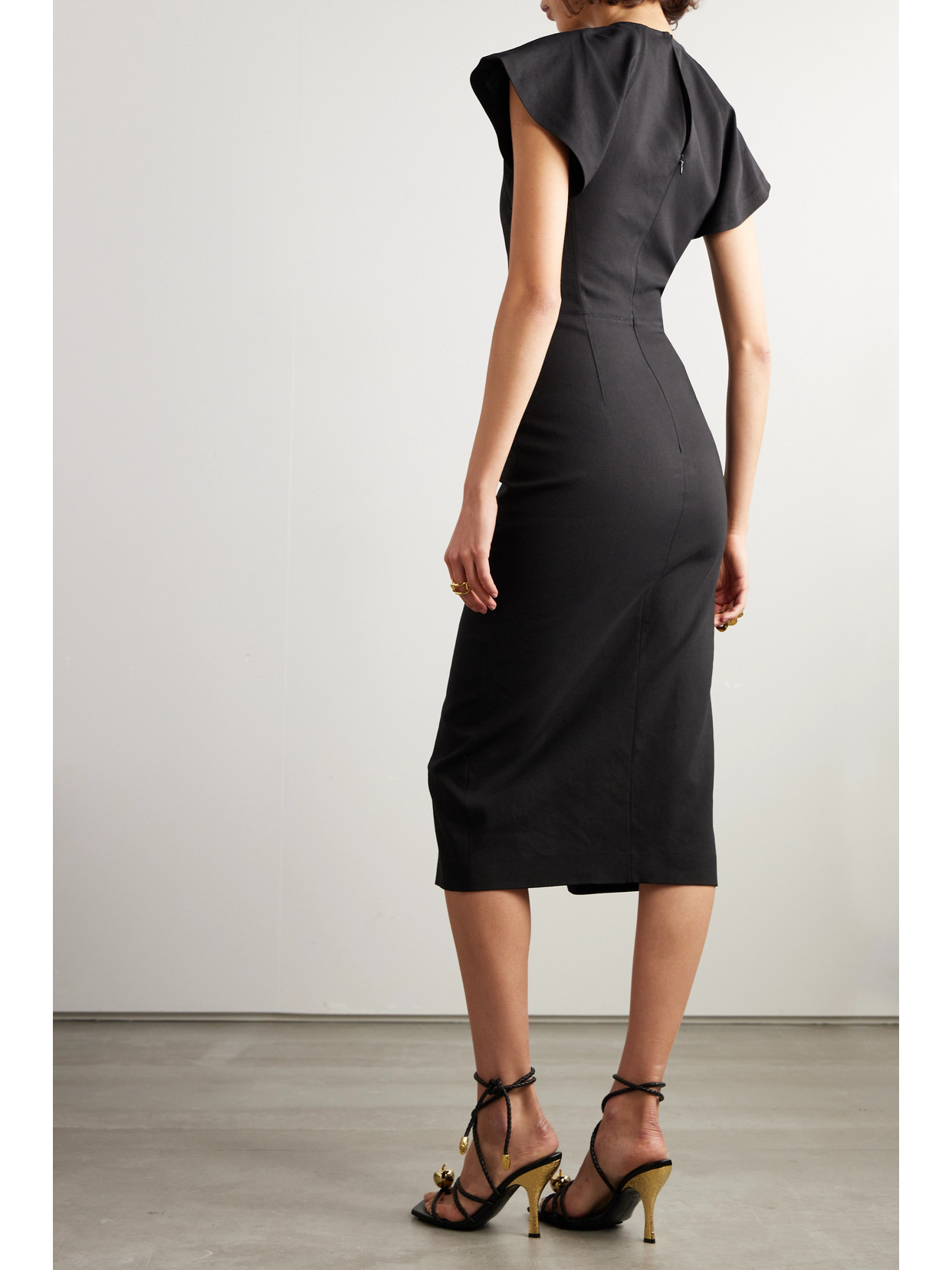 Shop Isabel Marant Mirna Hemp-blend Midi Dress In Black