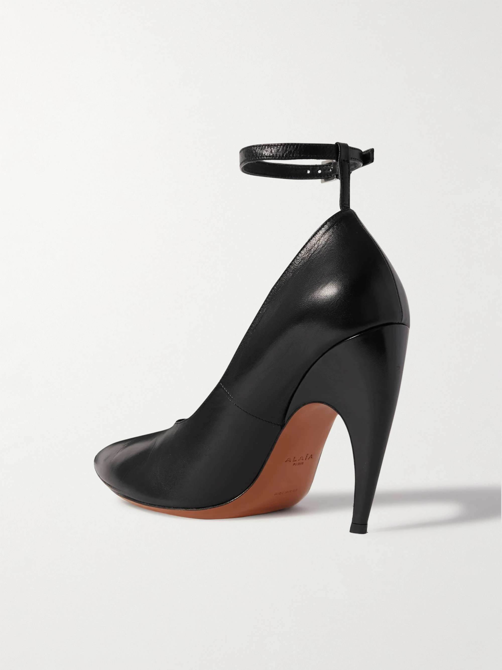 ALAÏA 