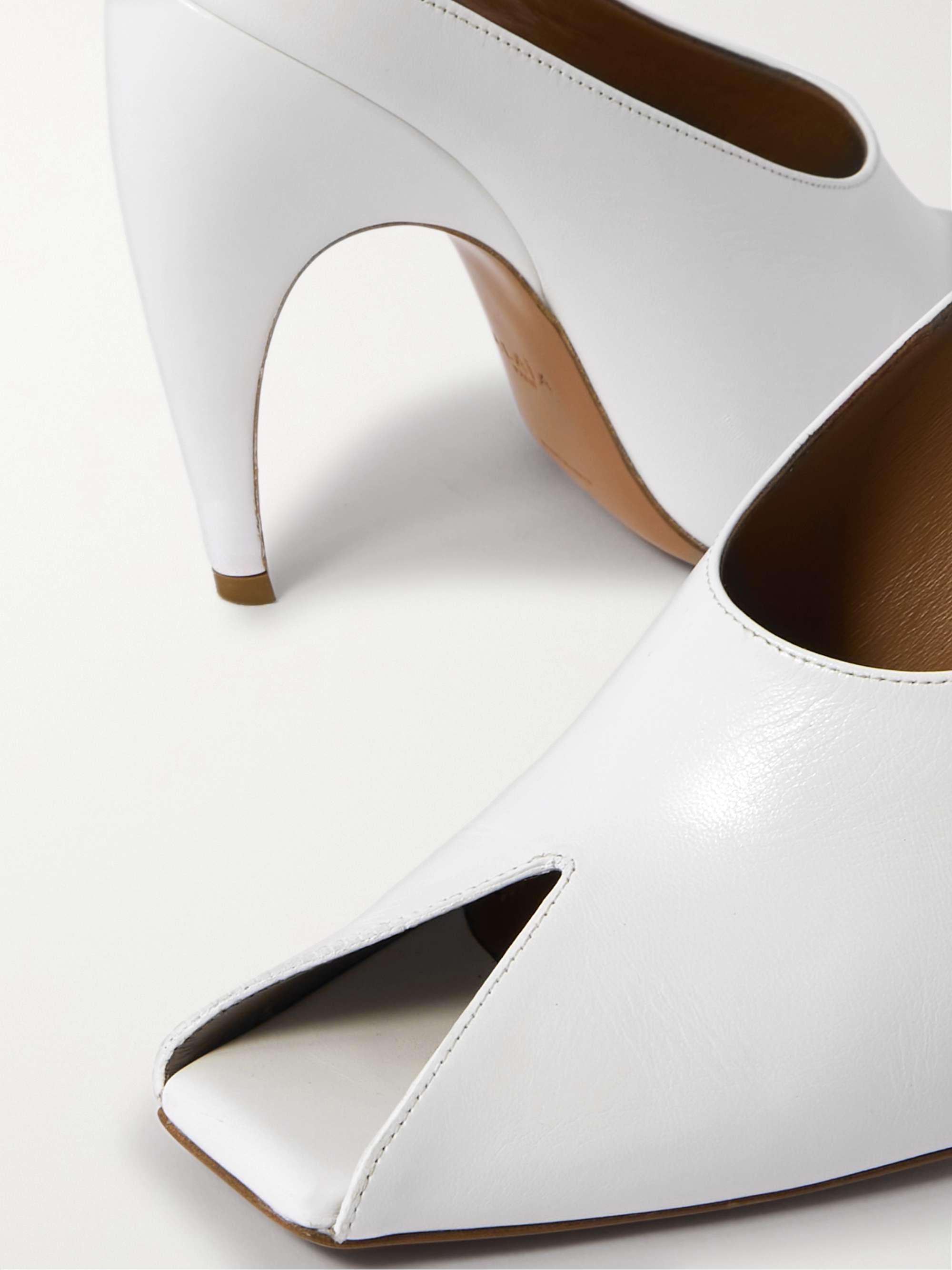 ALAÏA 