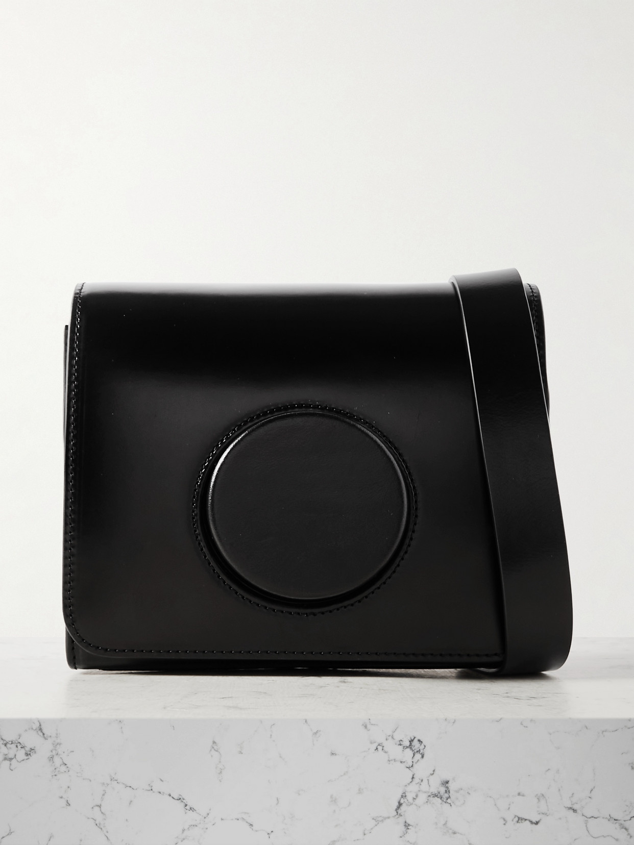 Lemaire Camera Crossbody Bag In Black