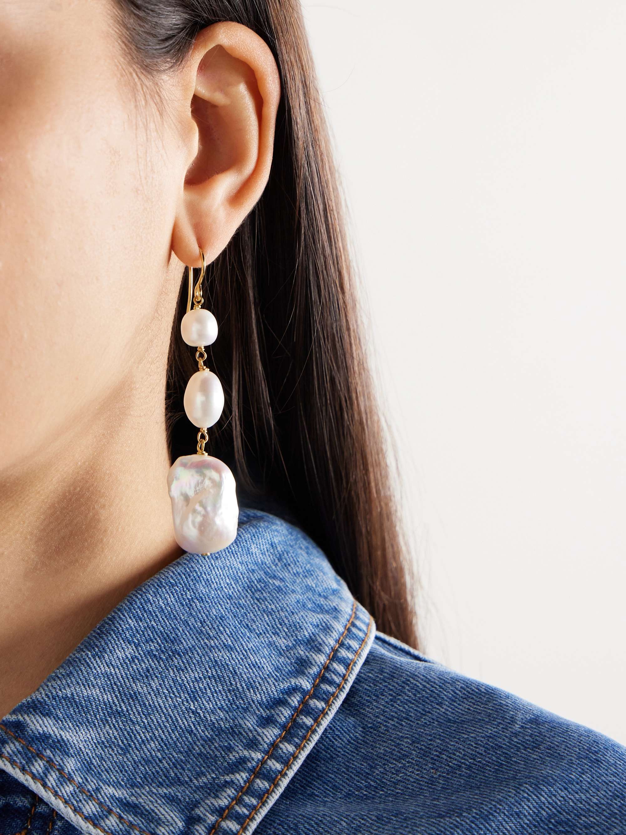 JIL SANDER Gold tone pearl earrings NET A PORTER