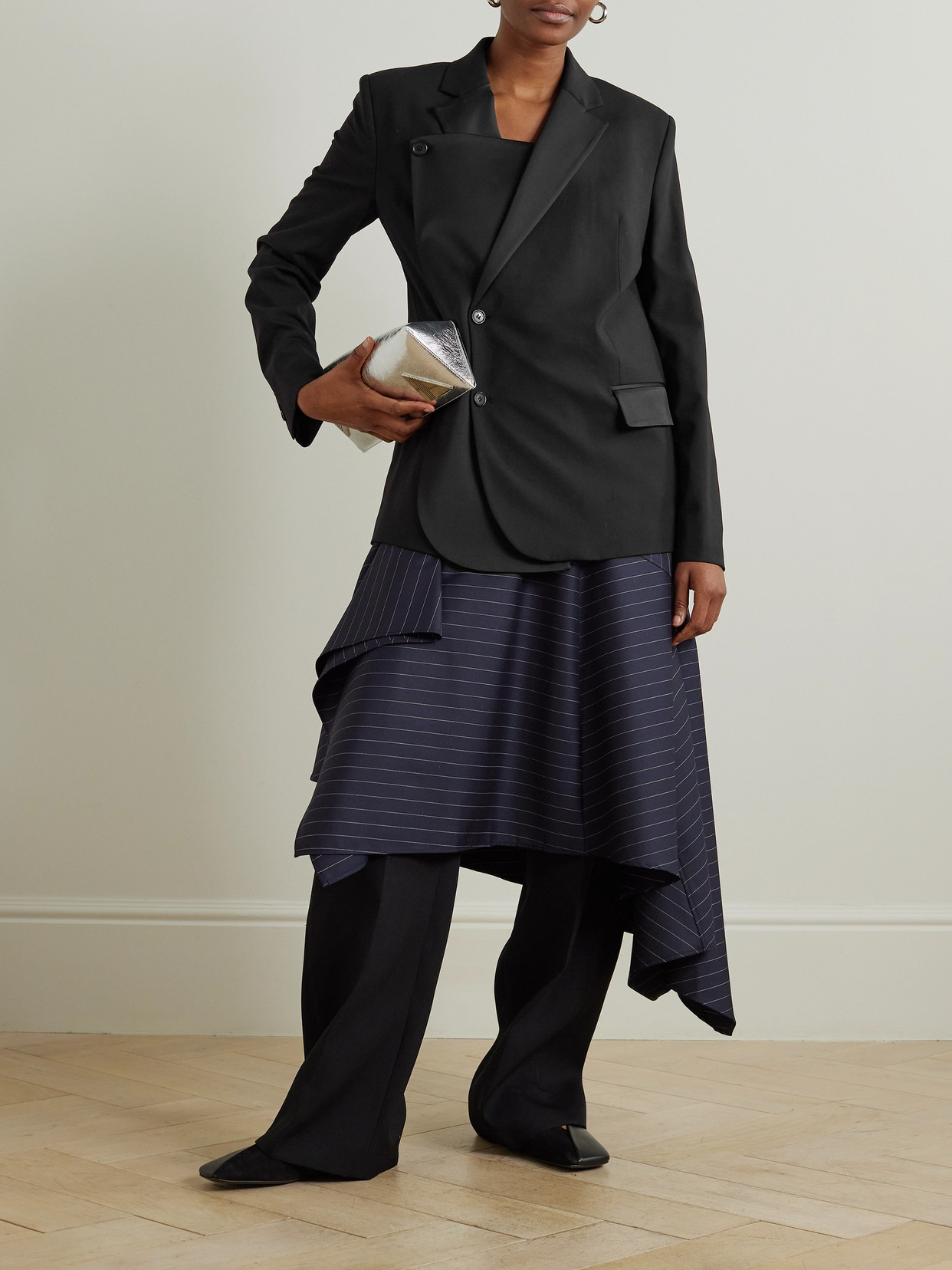 Jw Anderson Single-breasted Blazer In Black