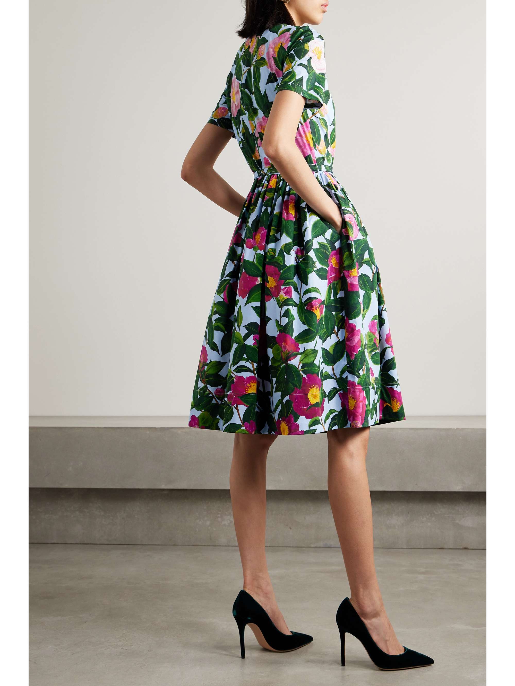 OSCAR DE LA RENTA 