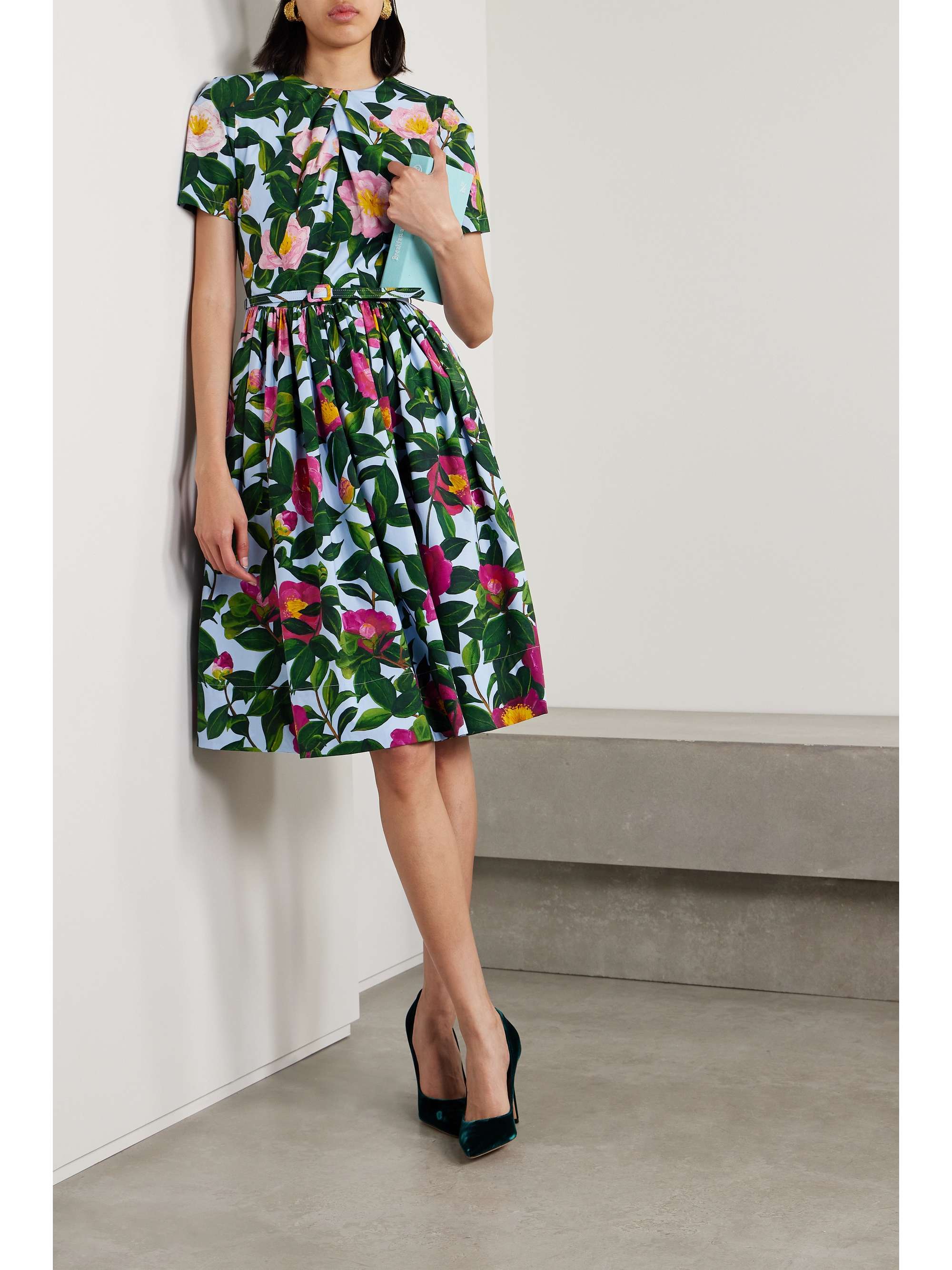 OSCAR DE LA RENTA 