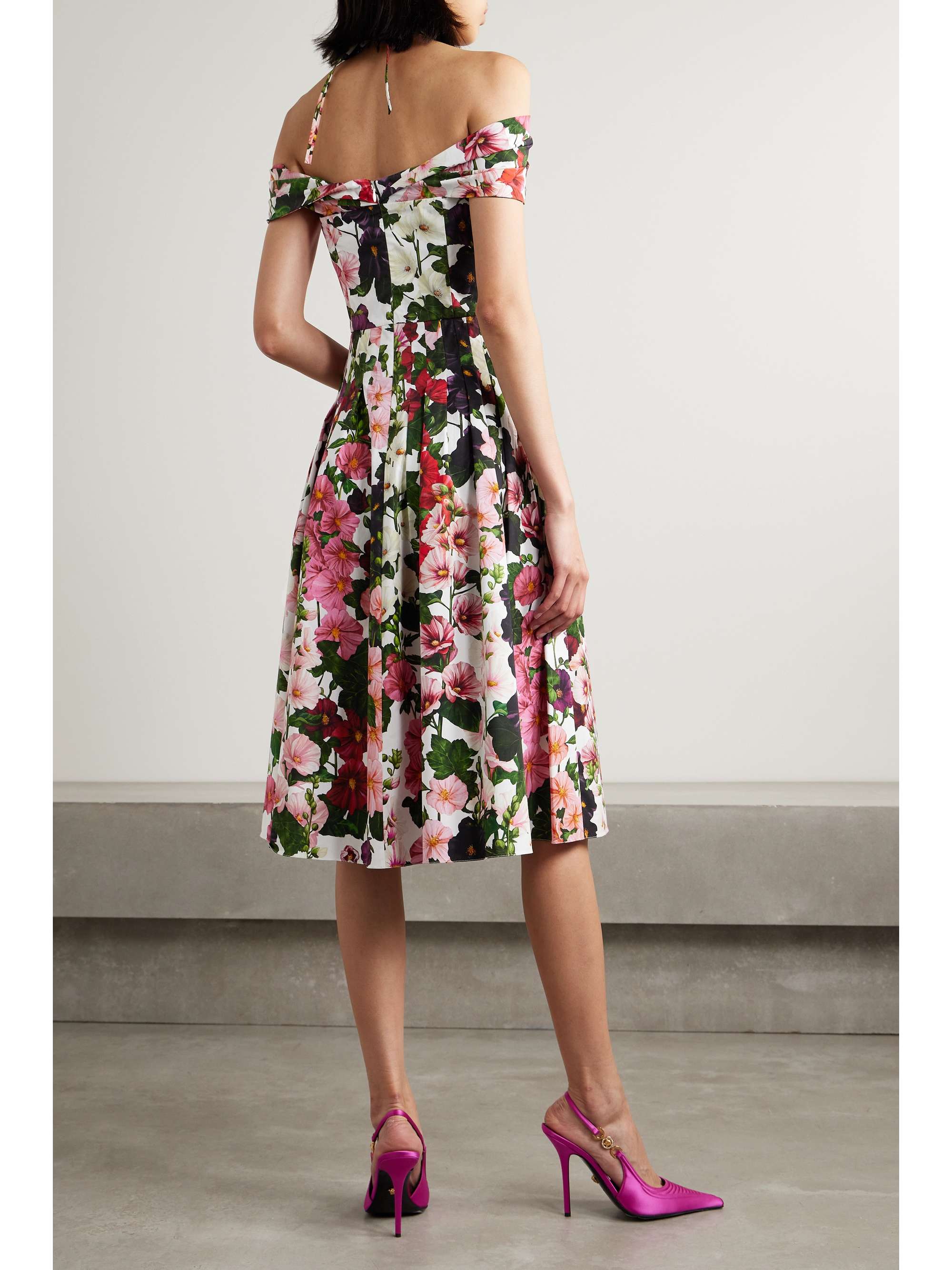 OSCAR DE LA RENTA 