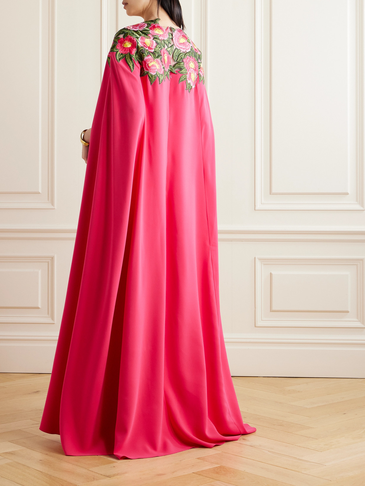 Oscar De La Renta Camellia Cape-effect Appliquéd Tulle-trimmed Stretch-silk Gown In Red