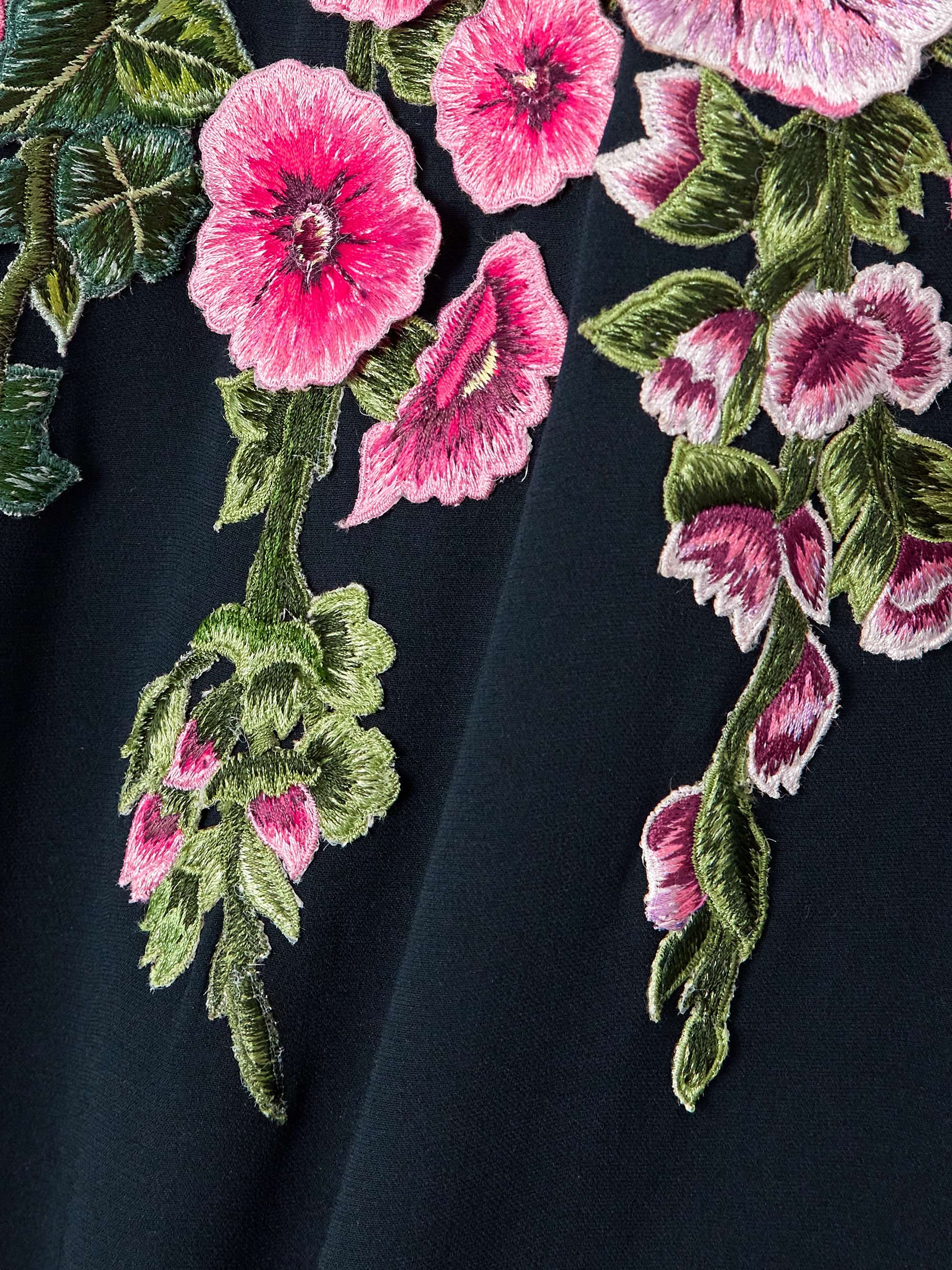 OSCAR DE LA RENTA 