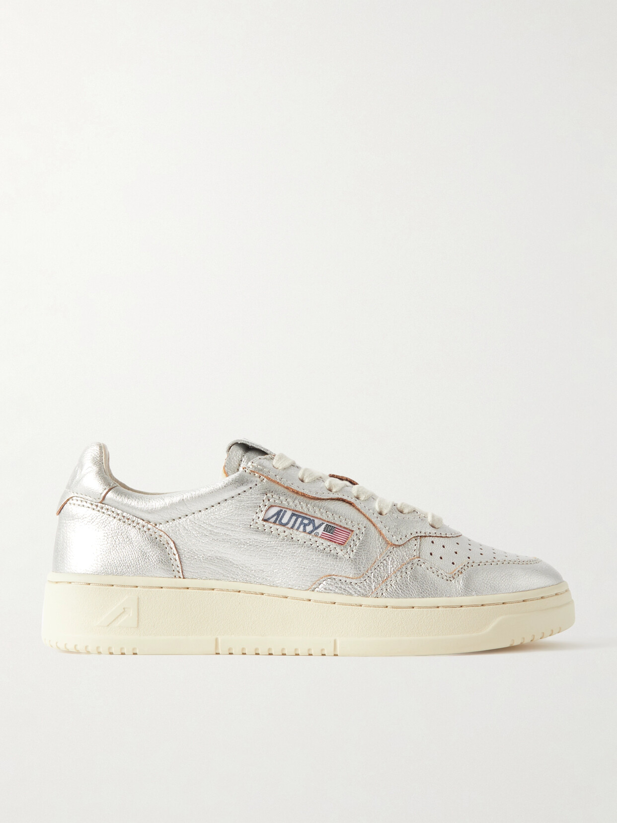 Shop Autry Medalist Low Metallic Textured-leather Sneakers In Silver