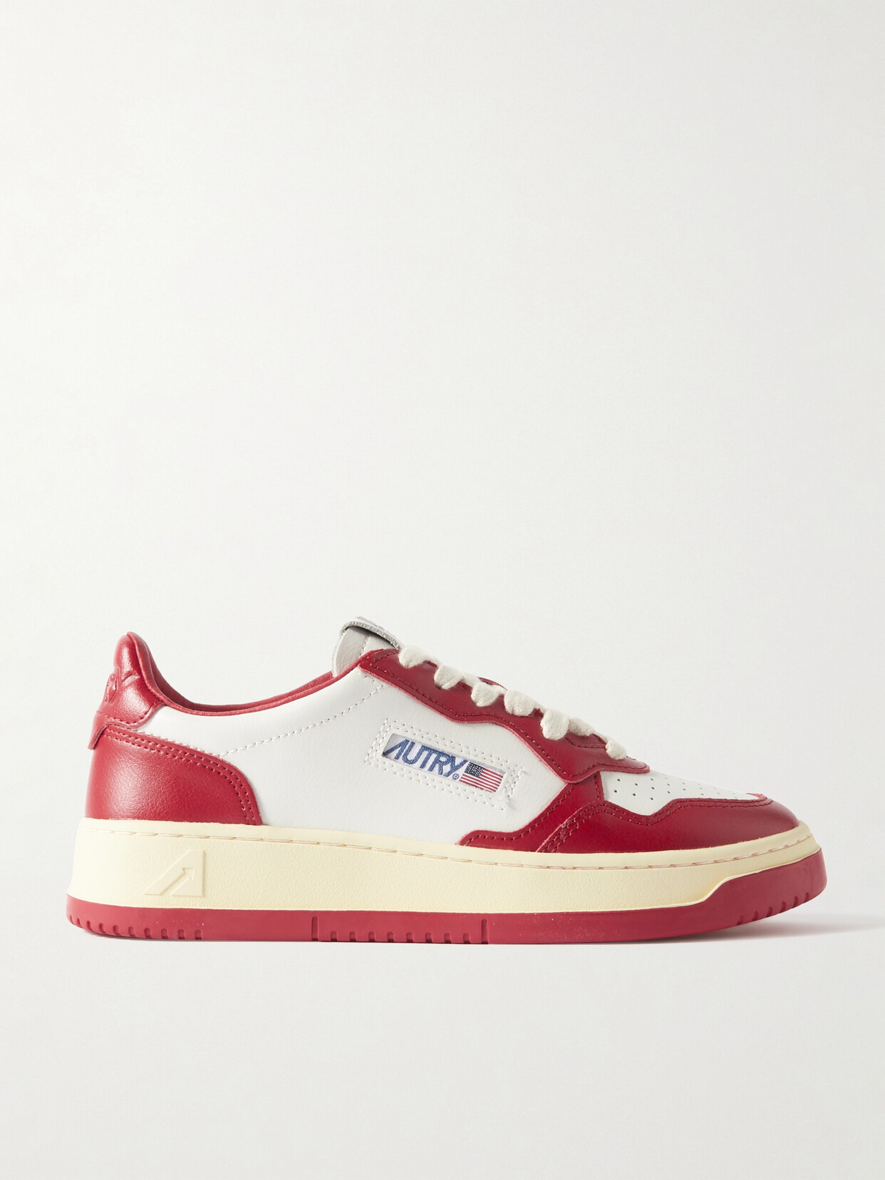 Autry Medalist Low Leather Sneakers In Red