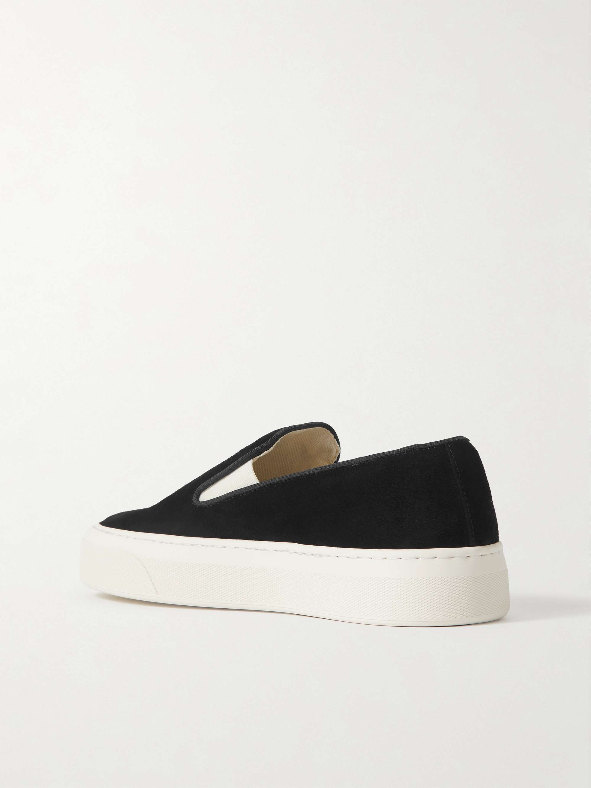 COMMON PROJECTS 