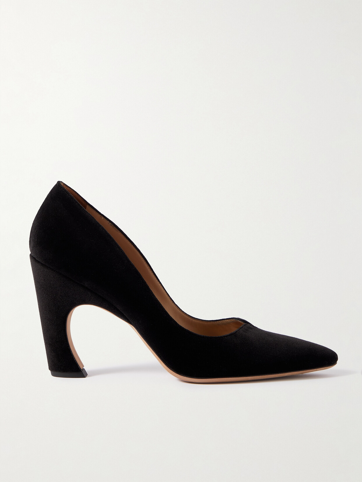 Chloé + Atelier Jolie Oli Velvet Pumps - Black
