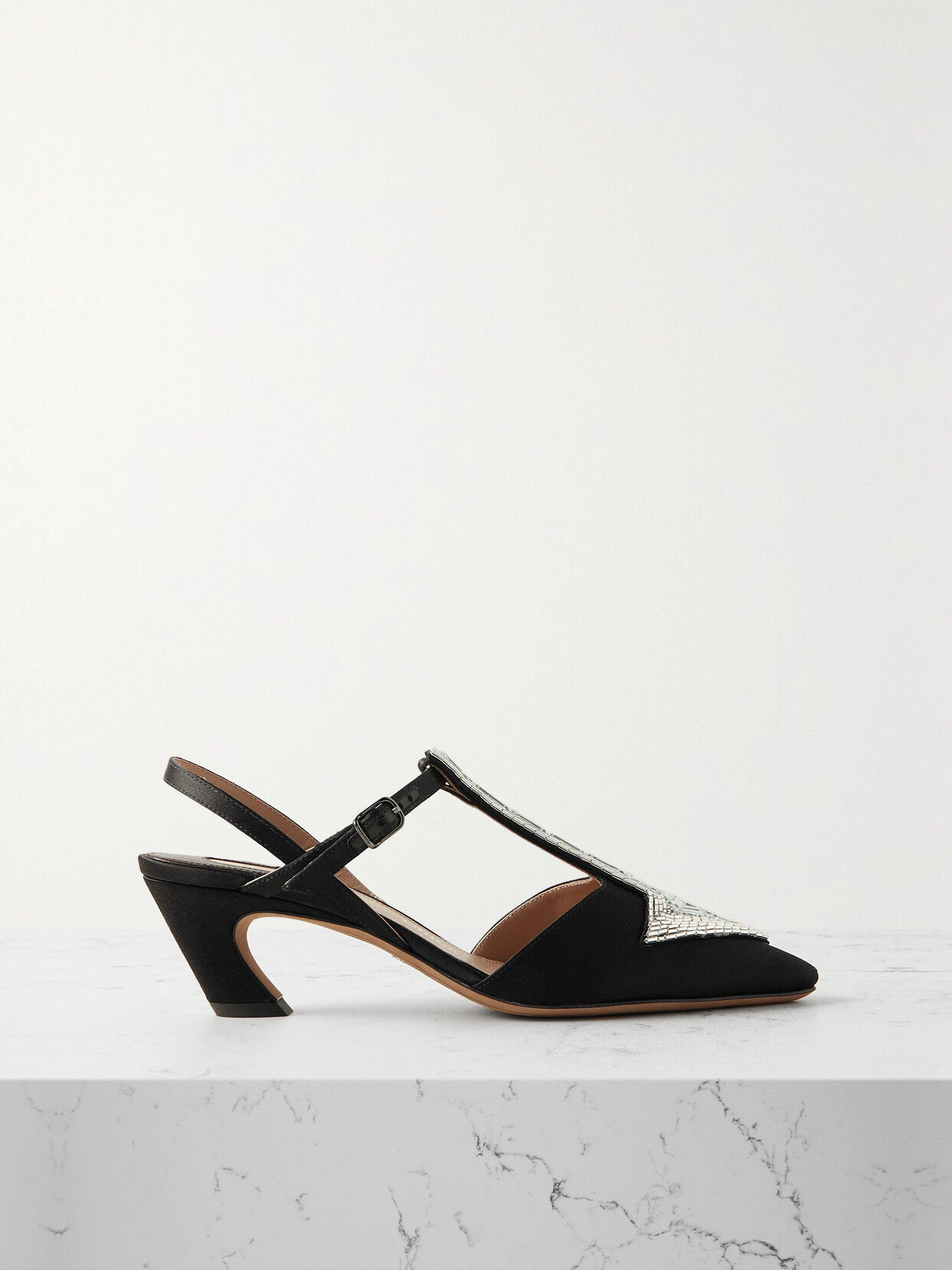 Chloé Oli Crystal-embellished Satin Point-toe Pumps - Black