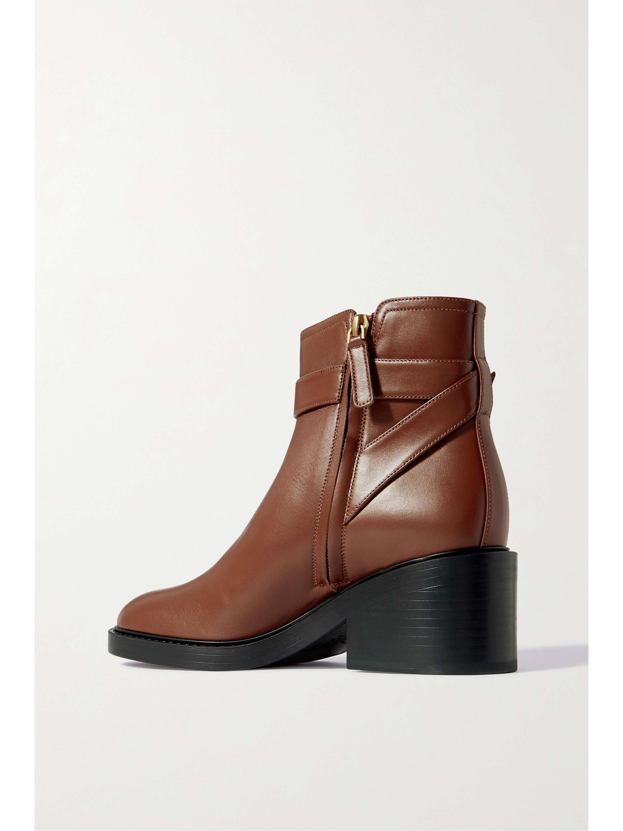 CHLOÉ 