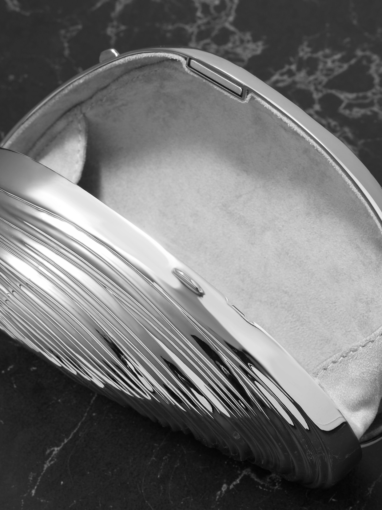 Simkhai Bridget Metal Oyster Shell Clutch Silver One Size In Silver