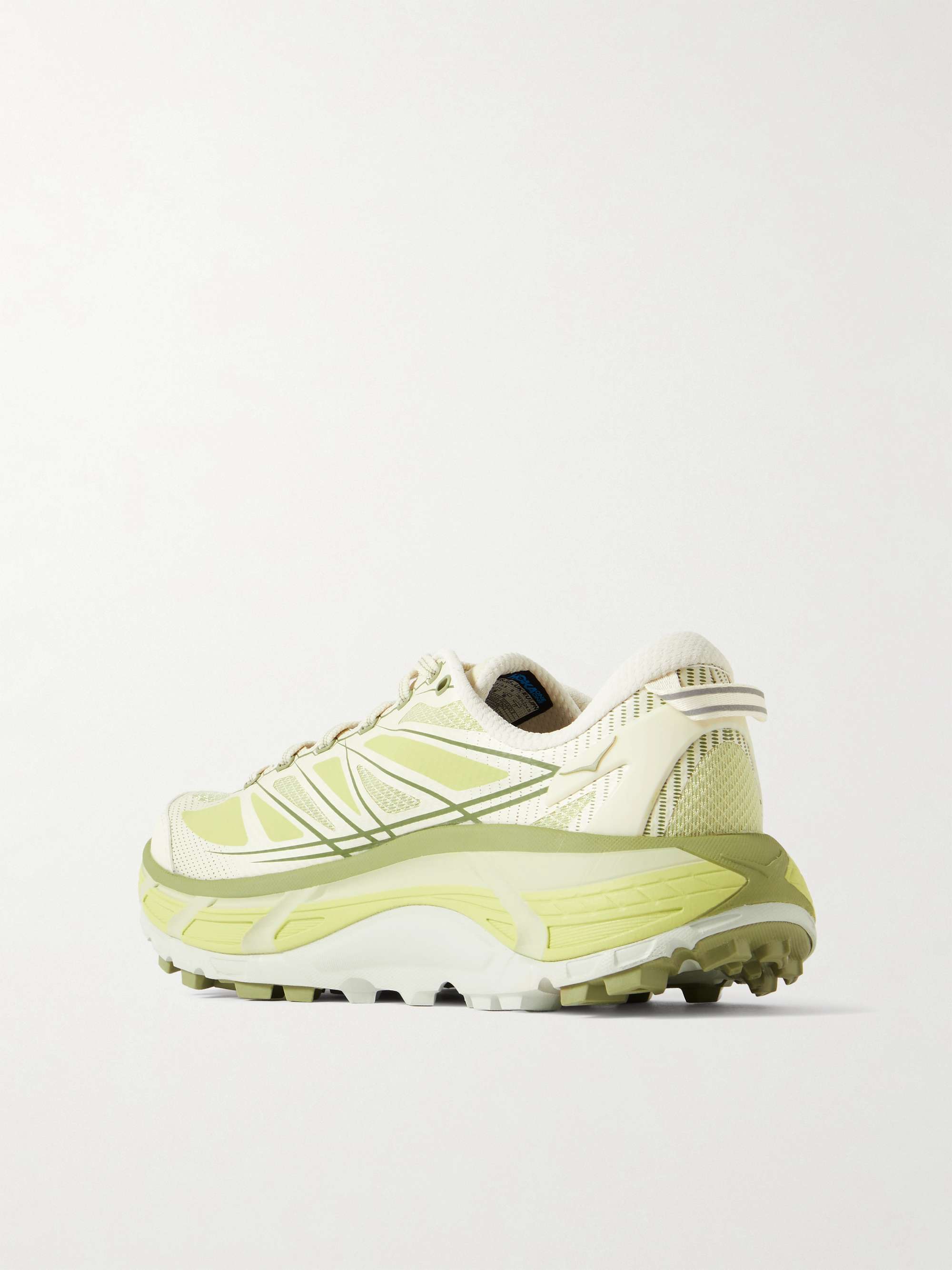 HOKA ONE ONE 