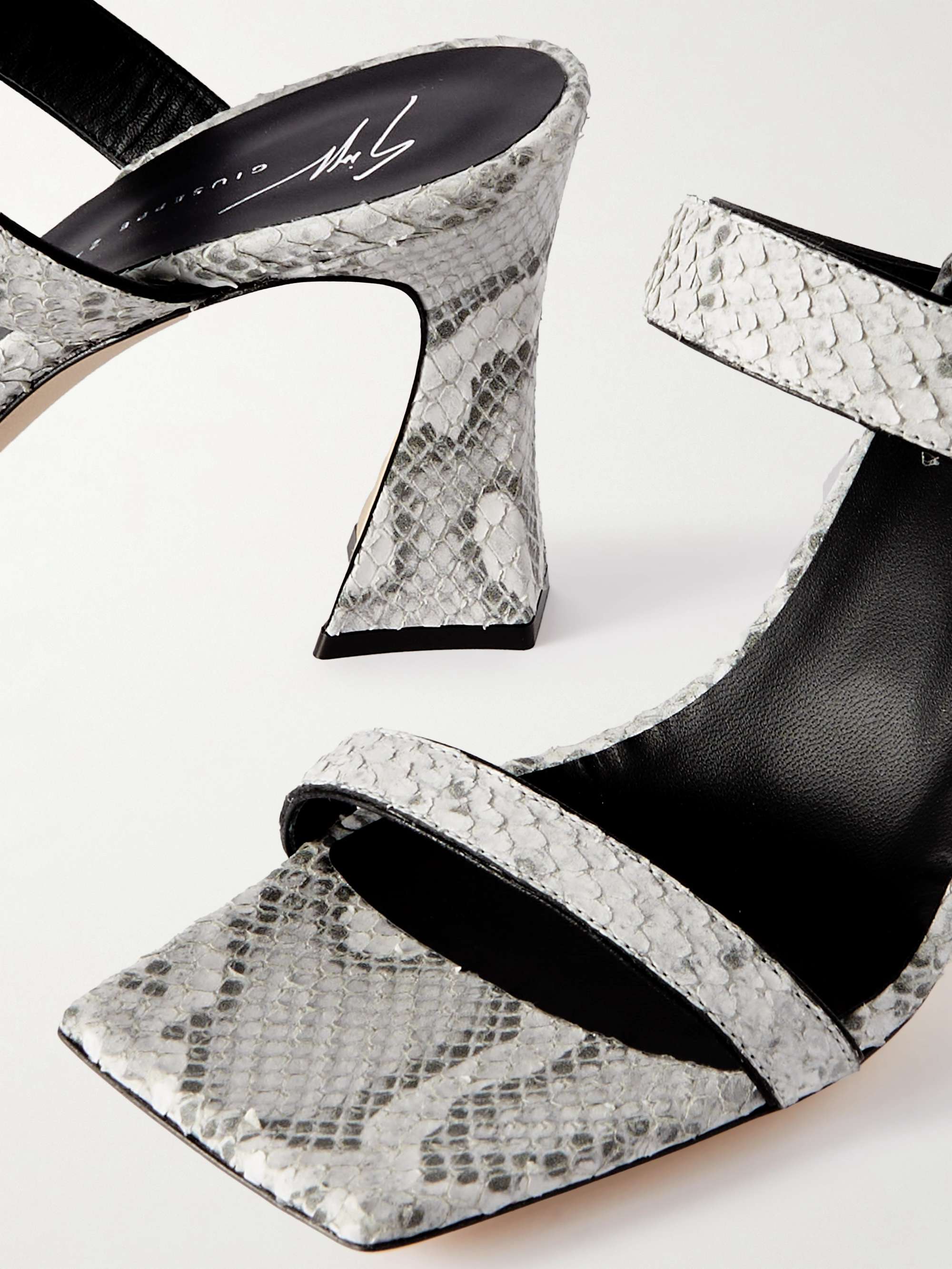 GIUSEPPE ZANOTTI 
