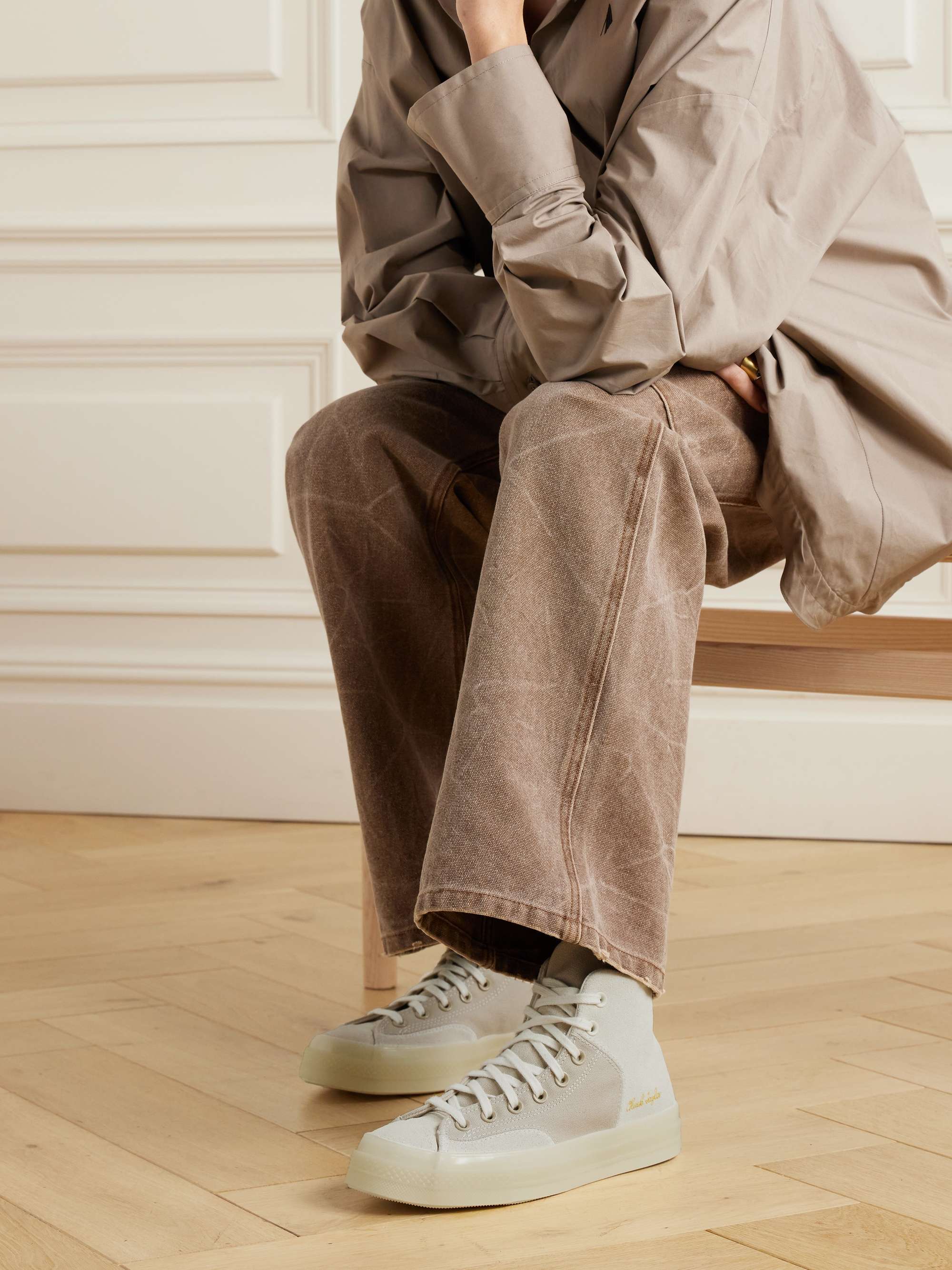 CONVERSE 