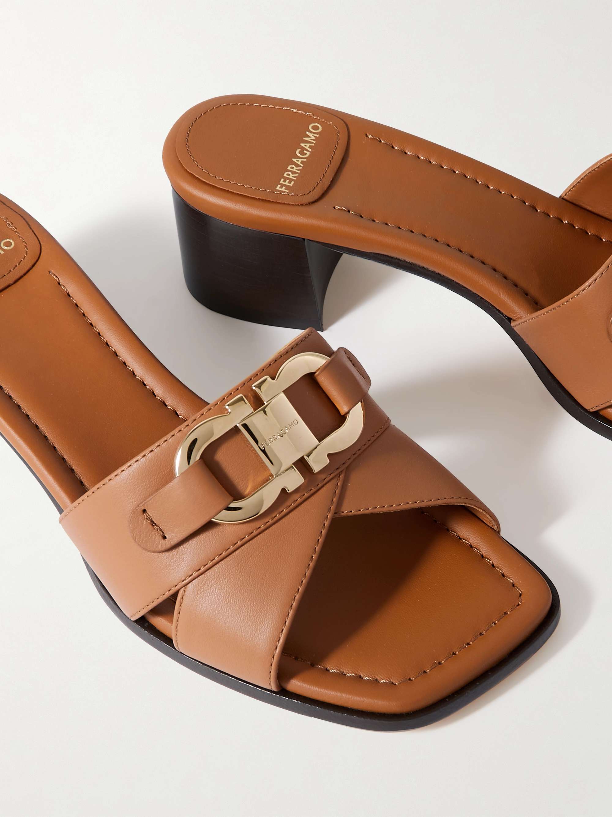 FERRAGAMO 