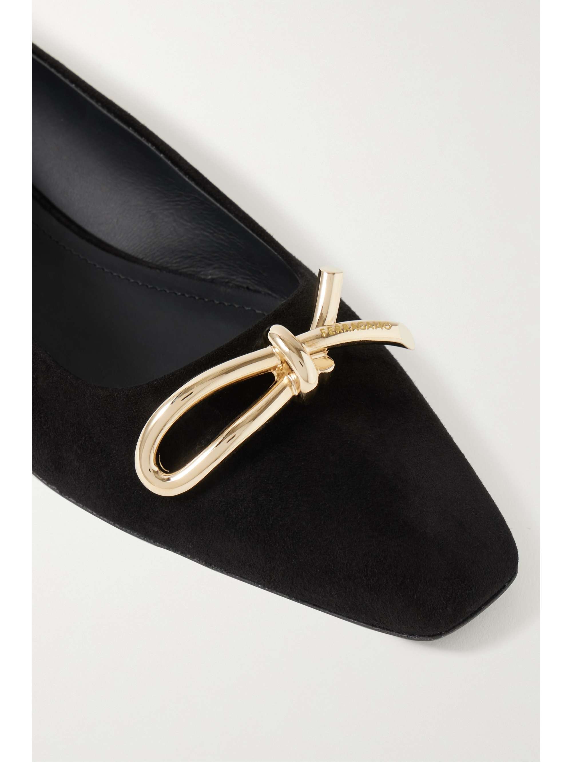 FERRAGAMO 
