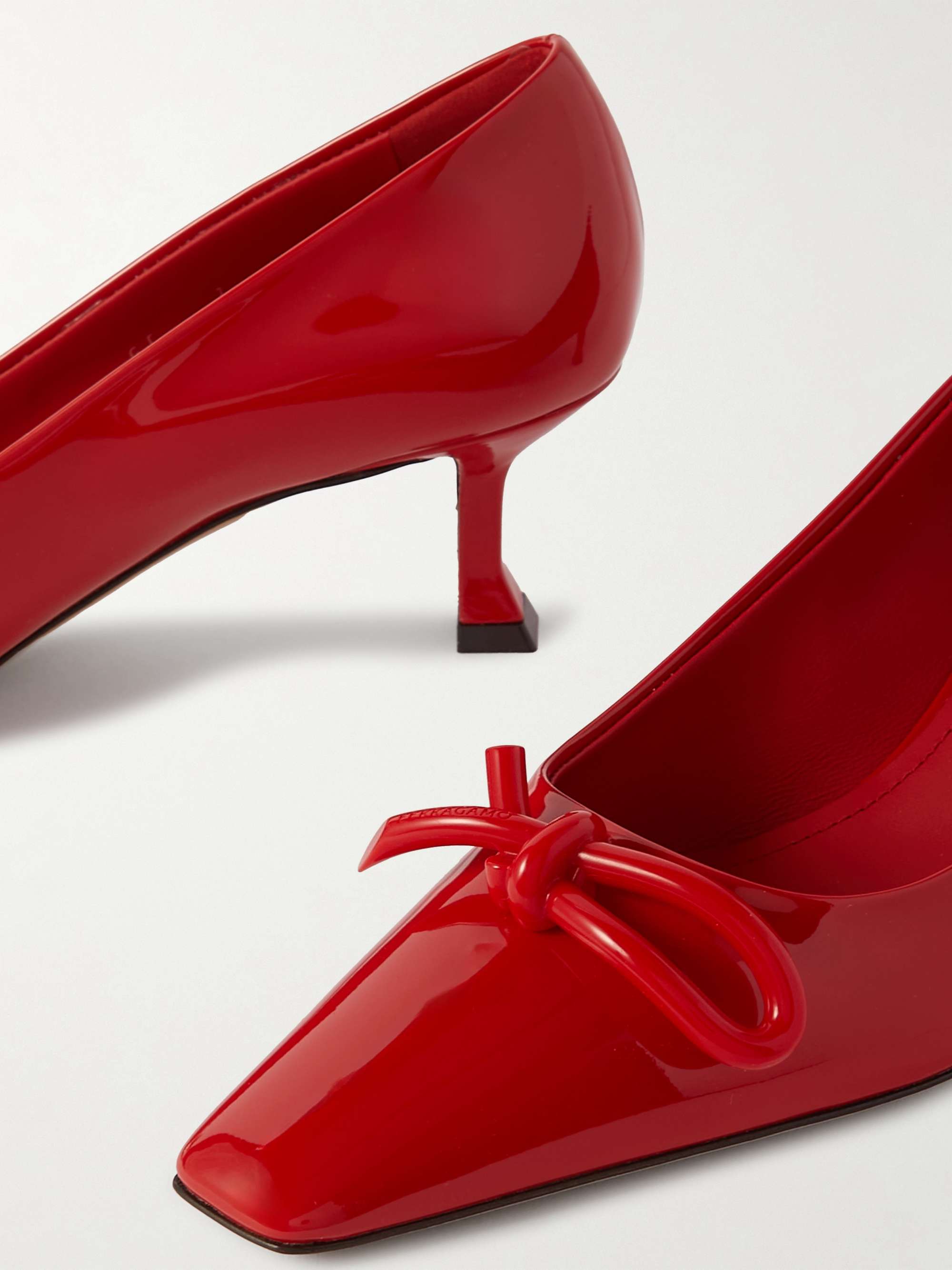 FERRAGAMO 