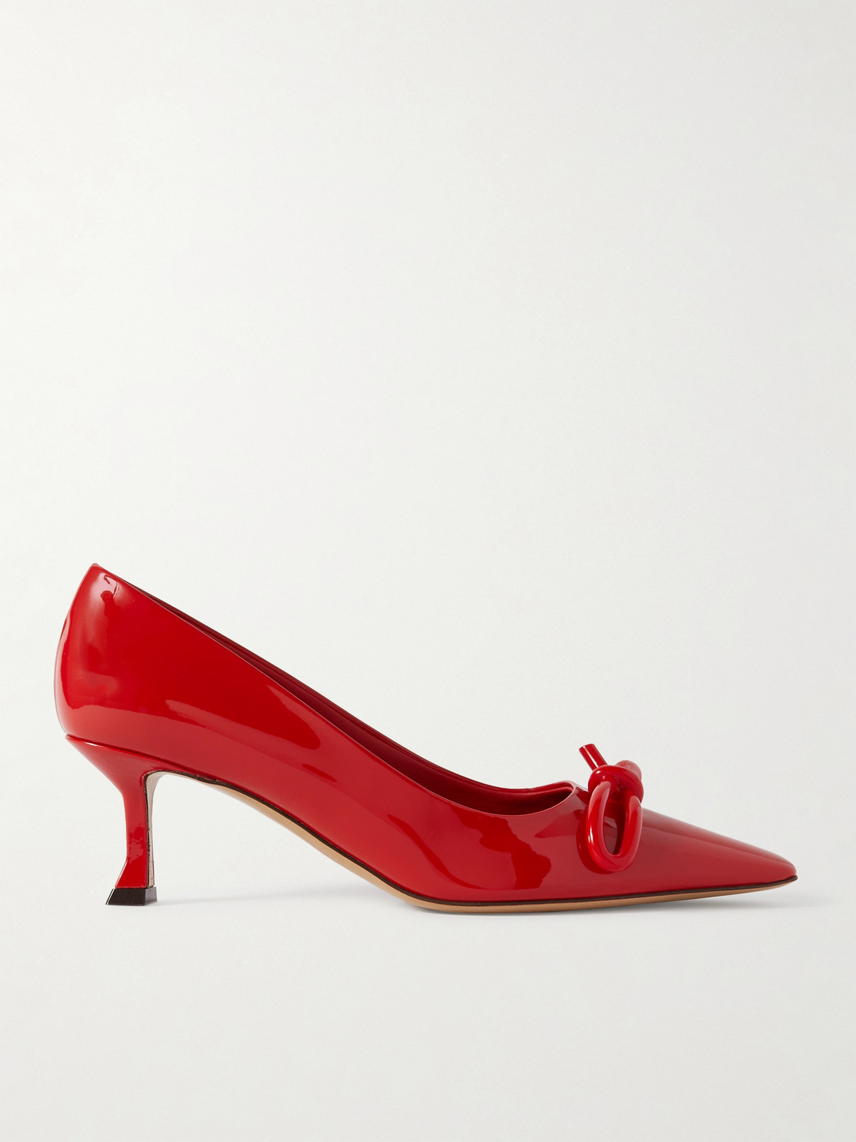 Ferragamo Annie Bow-embellished Patent-leather Pumps In Red