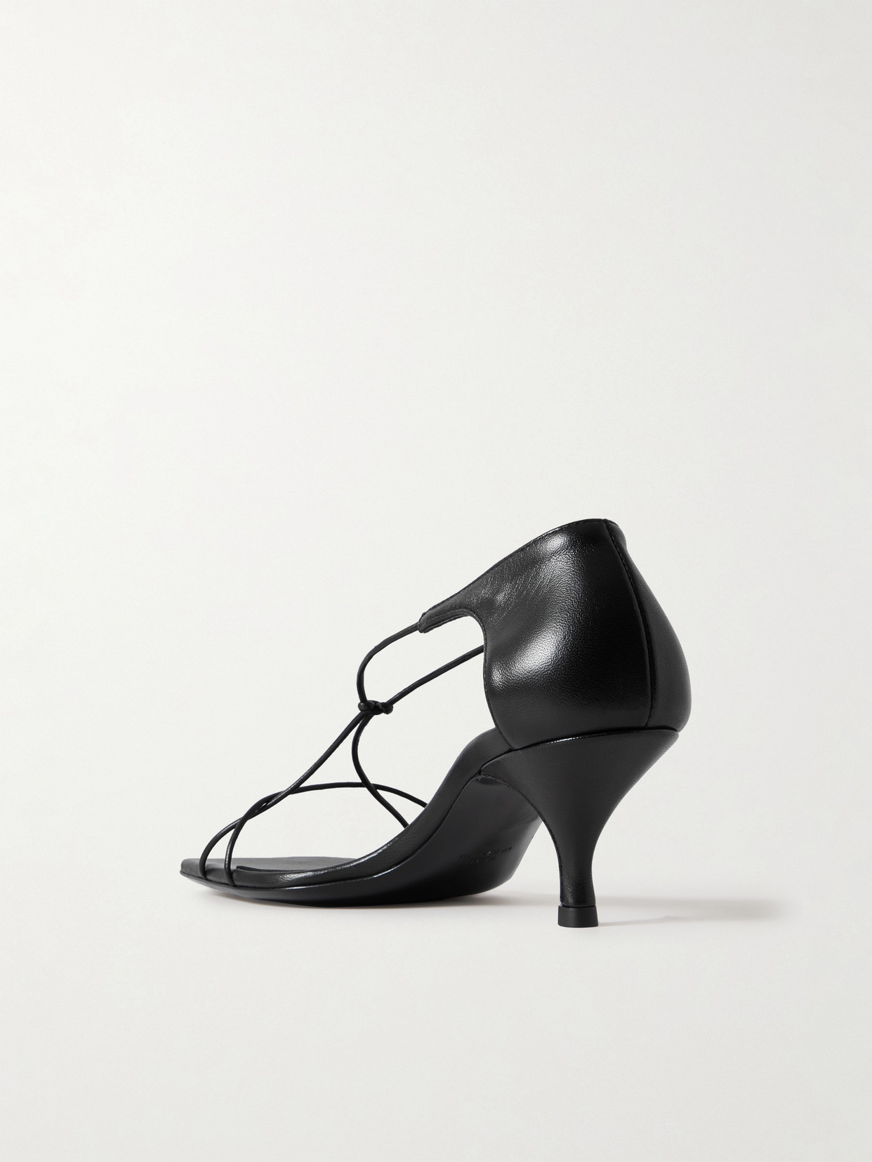 Totême The Knot Leather Sandals In Black