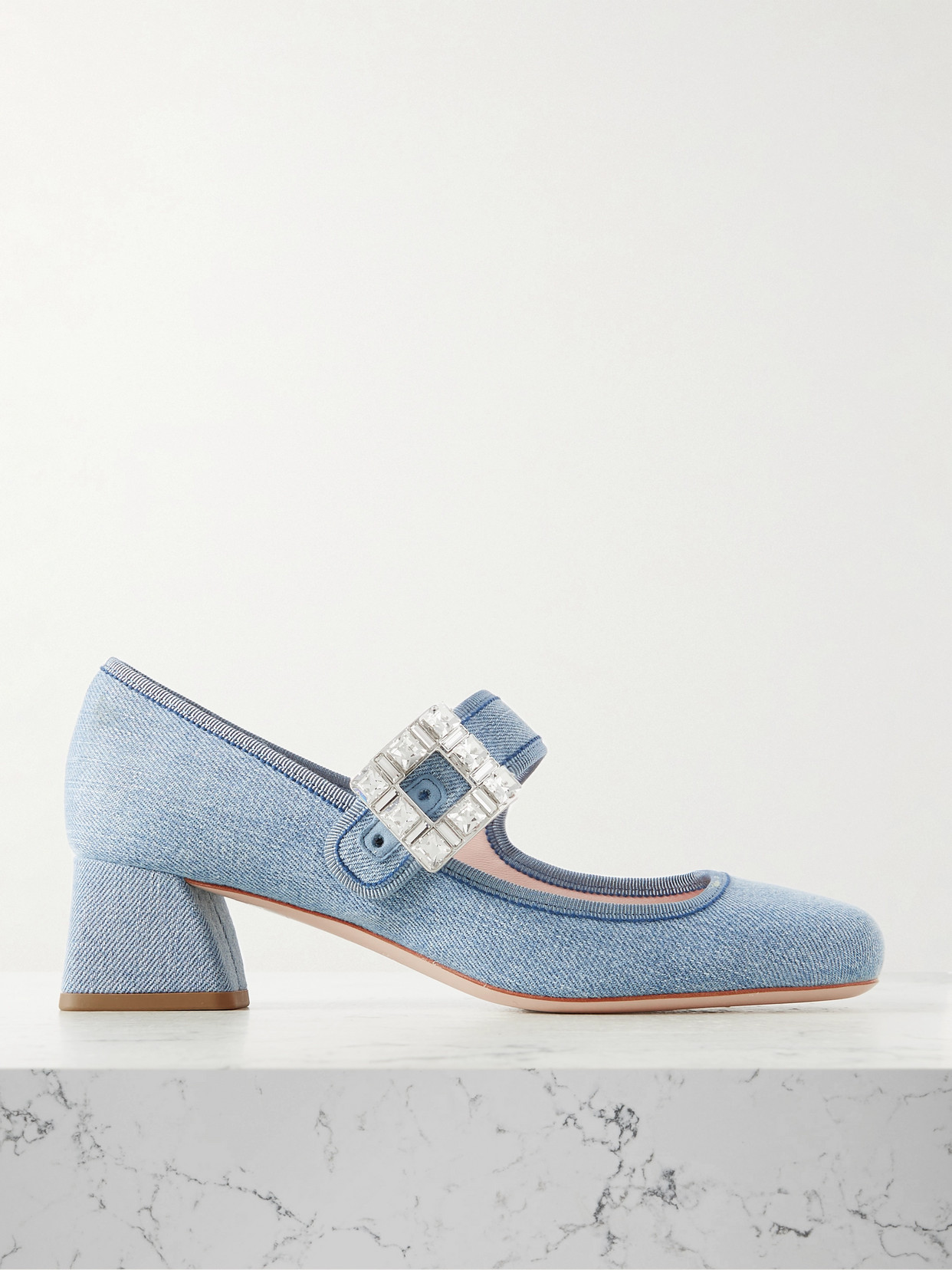 Shop Roger Vivier Très Vivier Crystal-embellished Denim Mary Jane Pumps In Blue