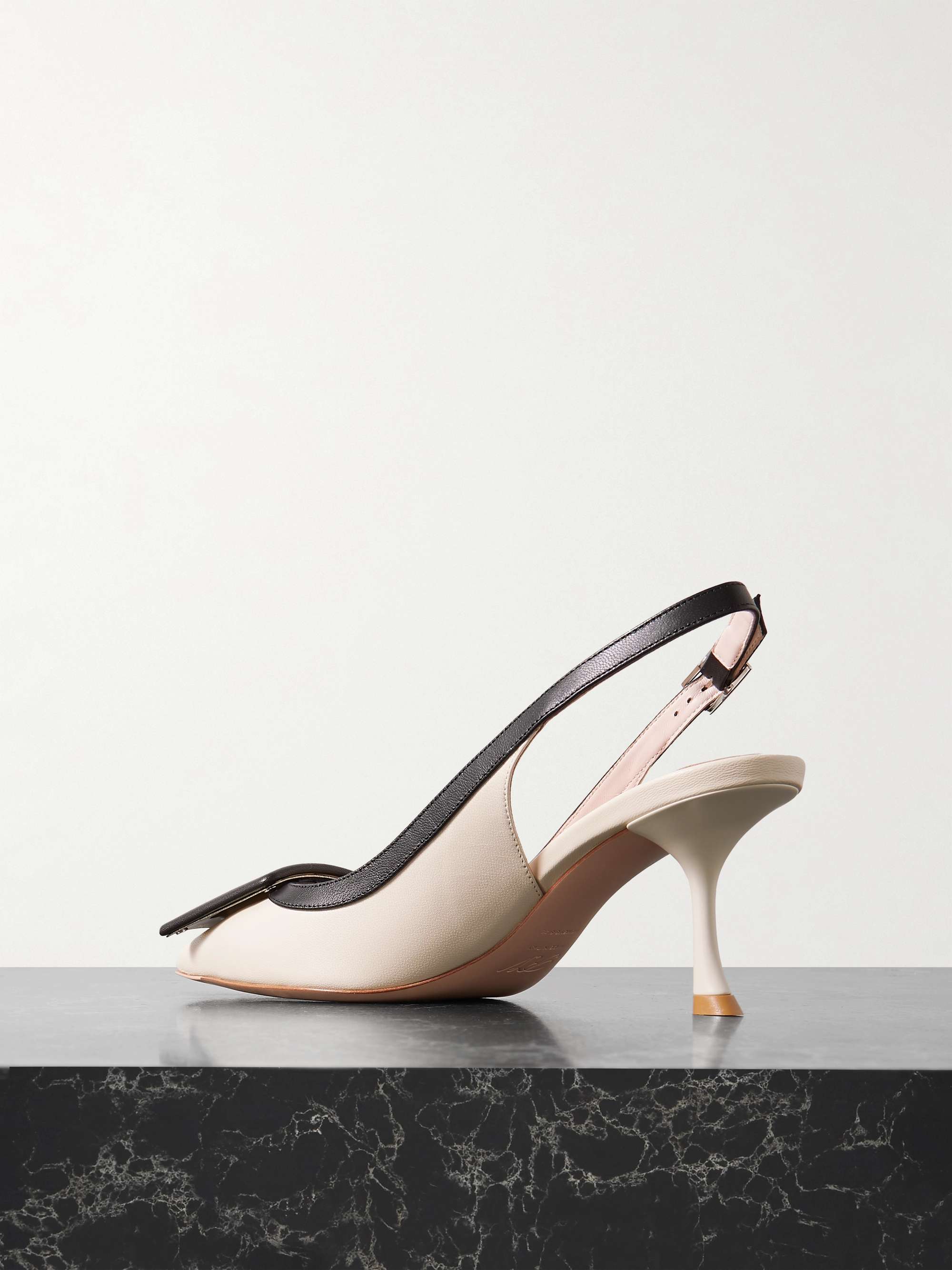 ROGER VIVIER 
