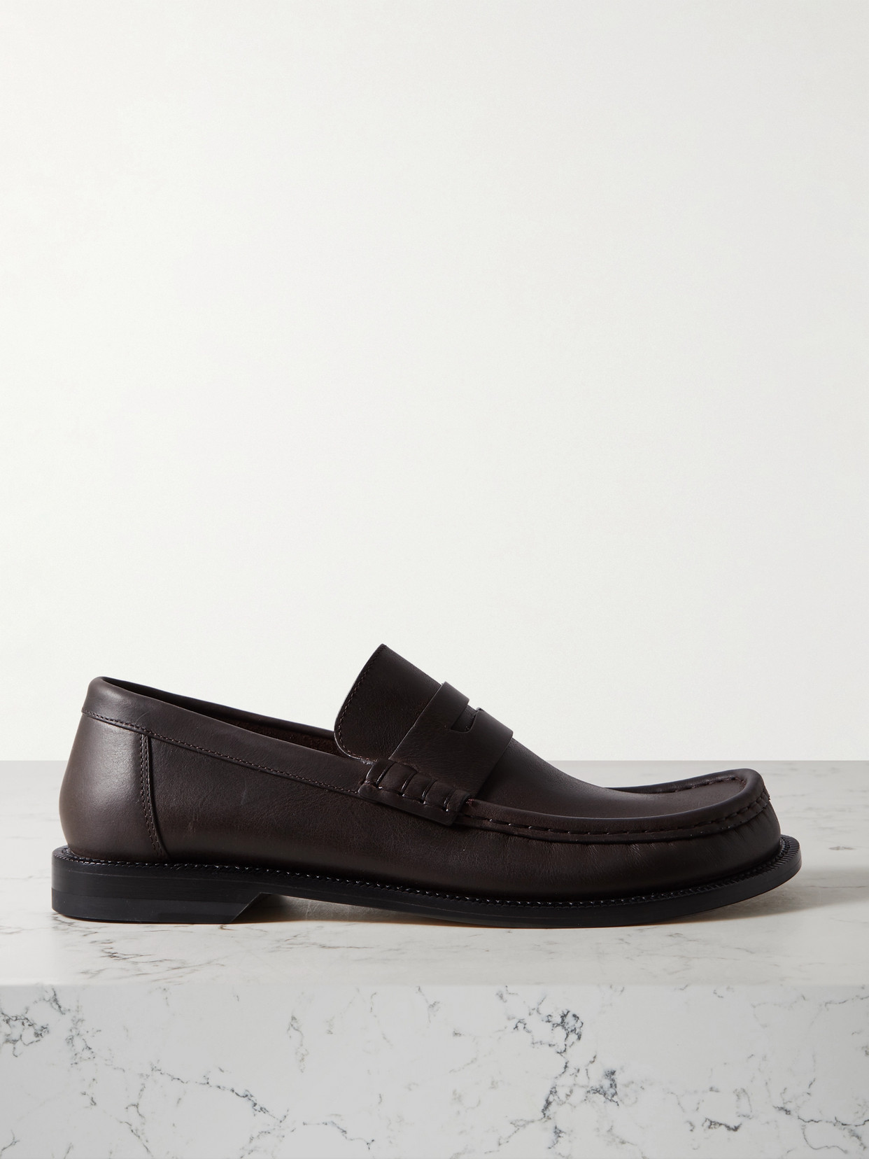 Loewe Campo Leather Loafers In Brown