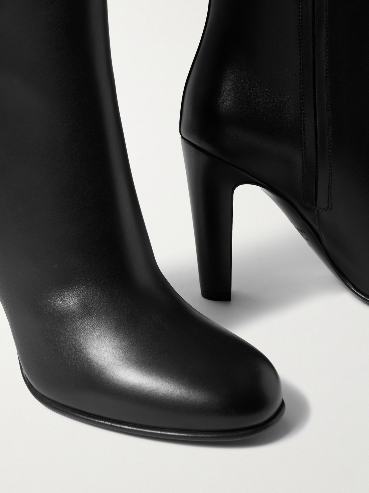 Valentino Vlogo 100 Leather Knee Boots In Black