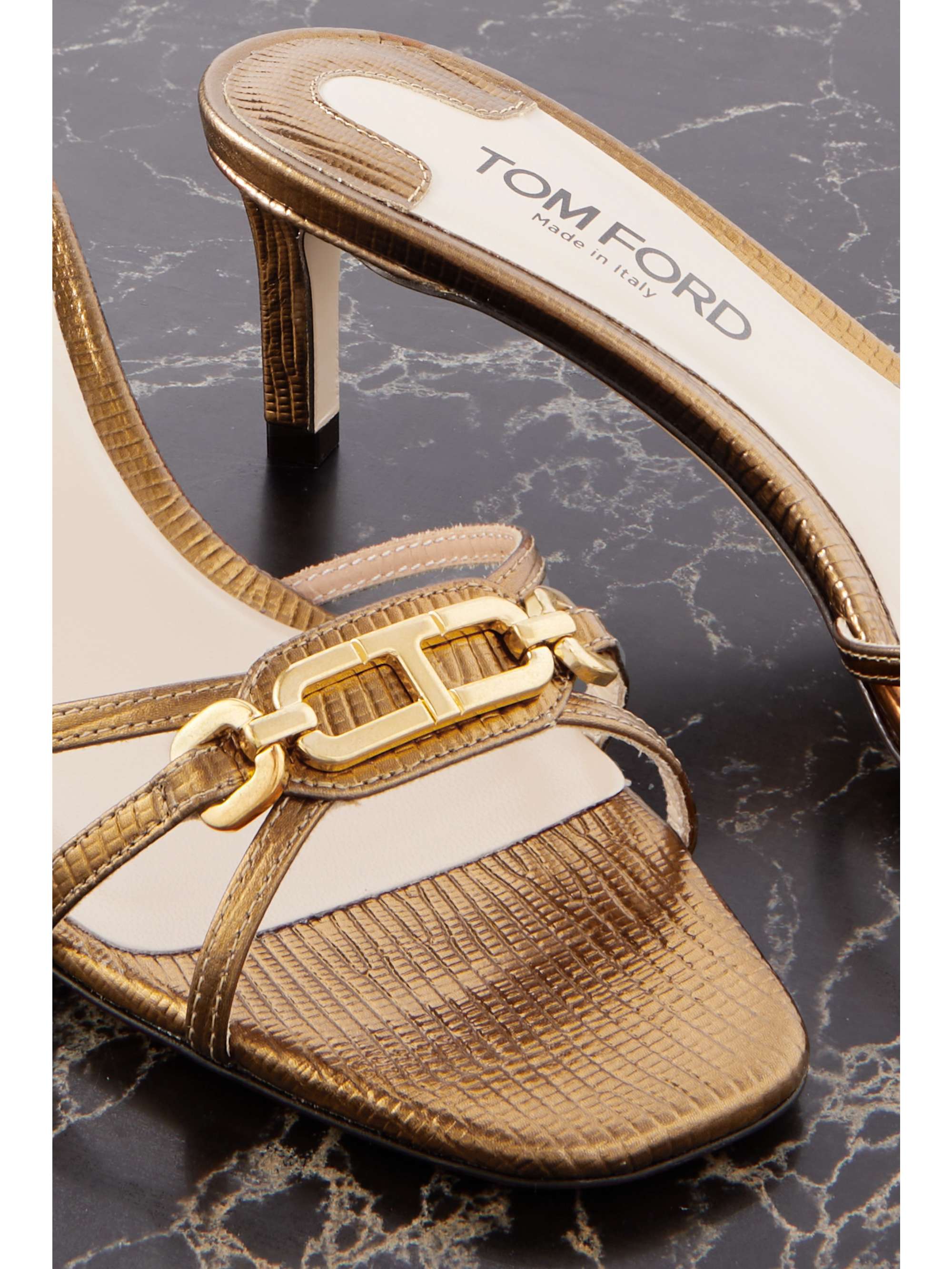 TOM FORD 