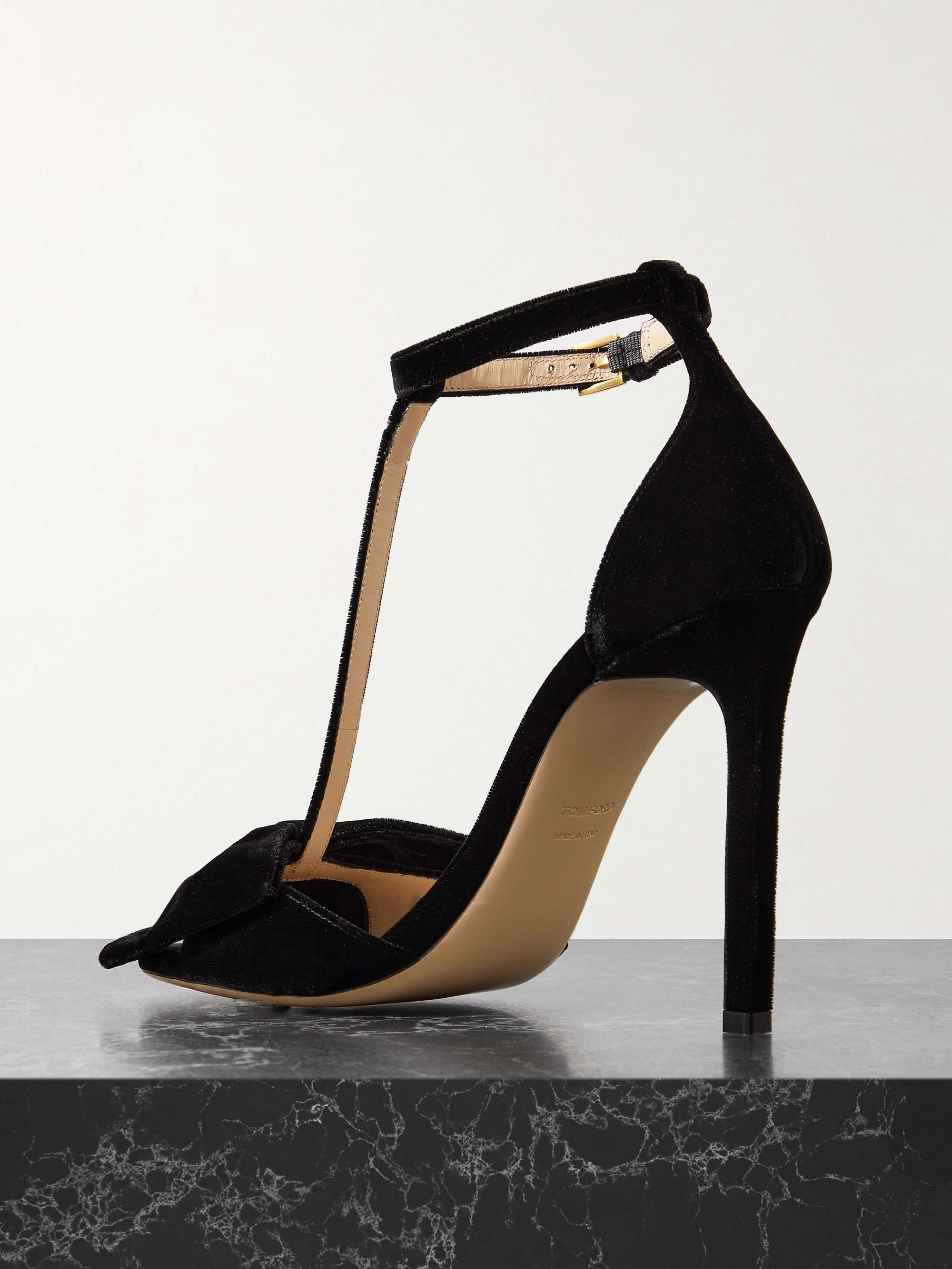TOM FORD 