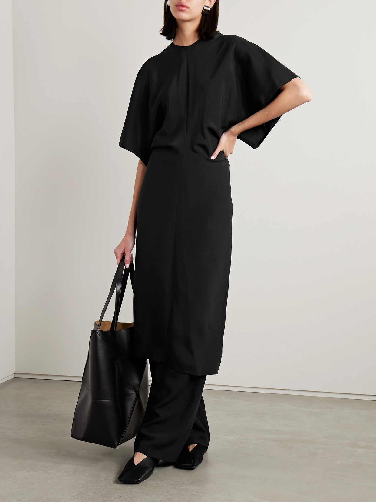 Fforme Ekani Silk Midi Dress In Black