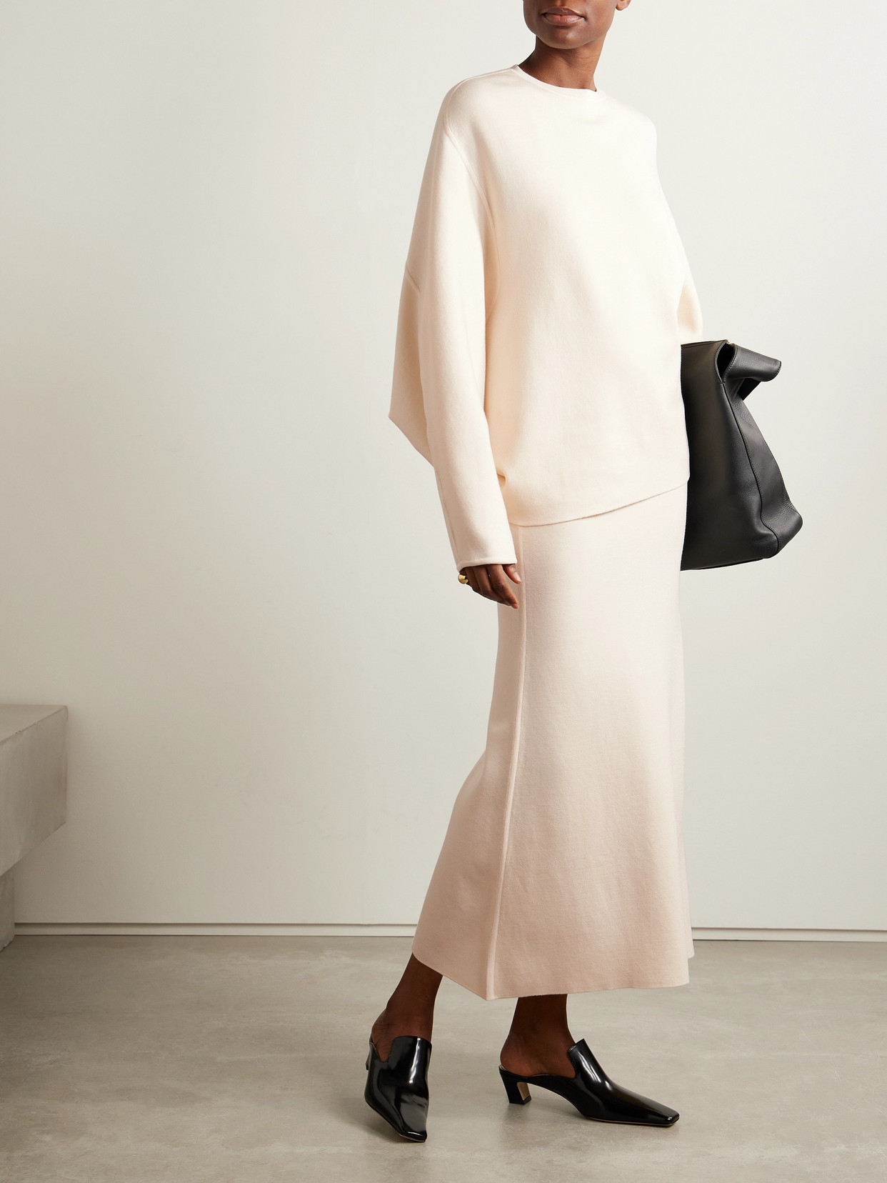 Fforme Vila Wool-blend Sweater In Neutrals