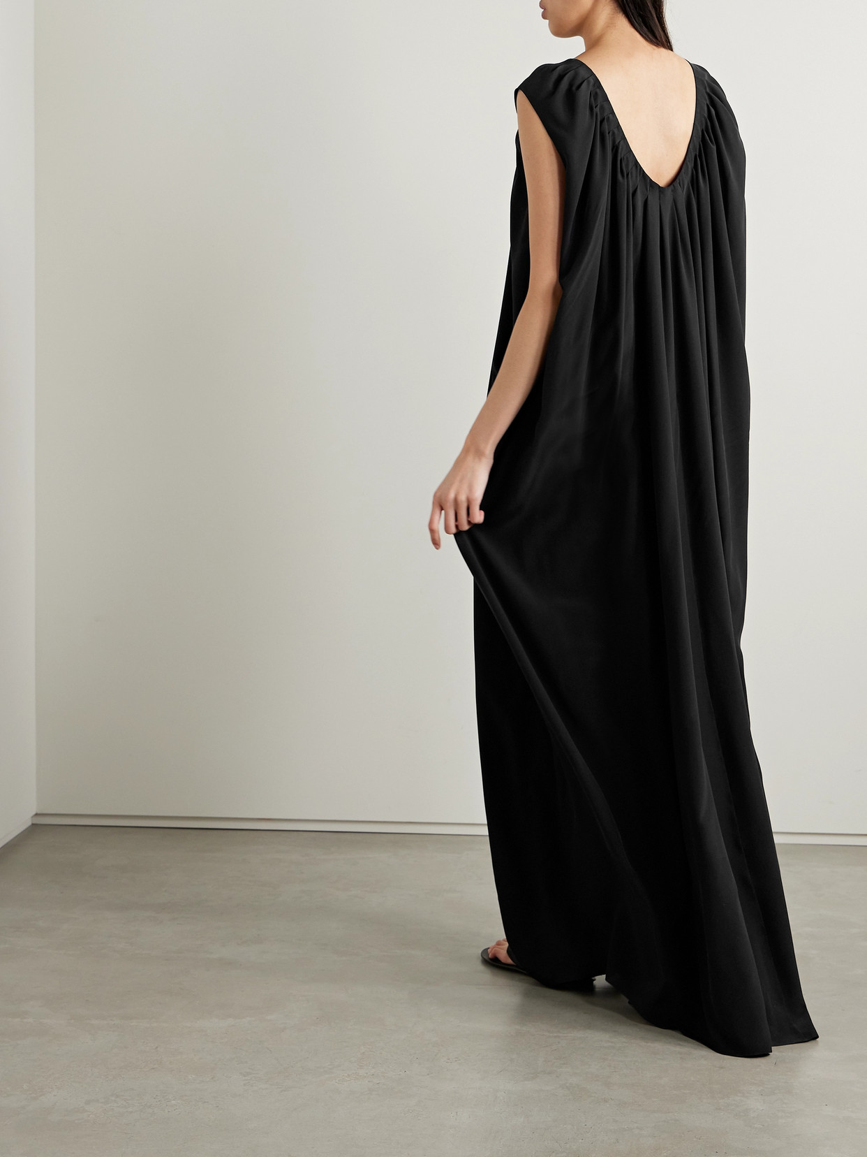 Fforme Moon Pleated Silk Crepe De Chine Maxi Dress In Black