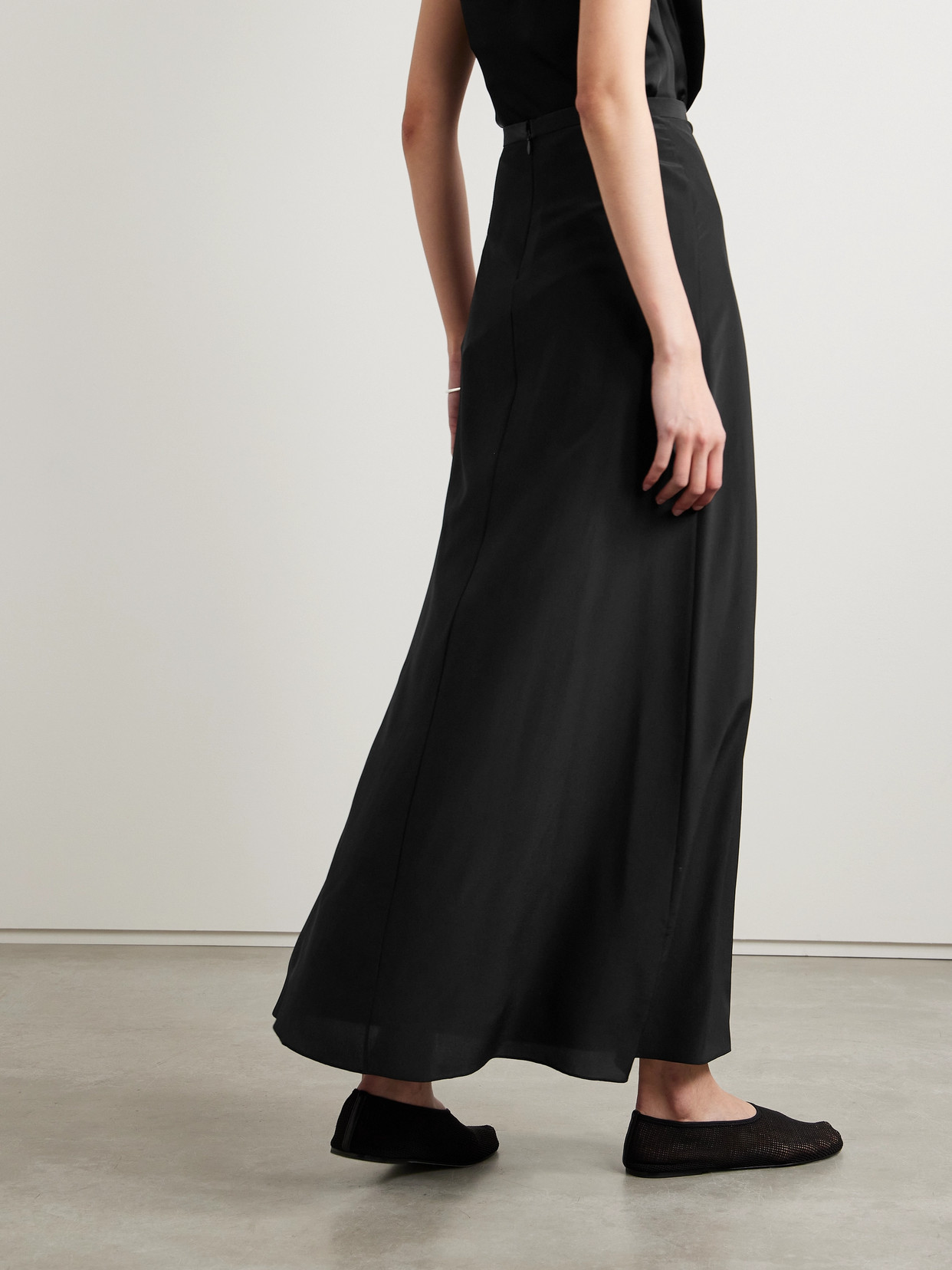 Lotta Pleated Silk Crepe De Chine Maxi