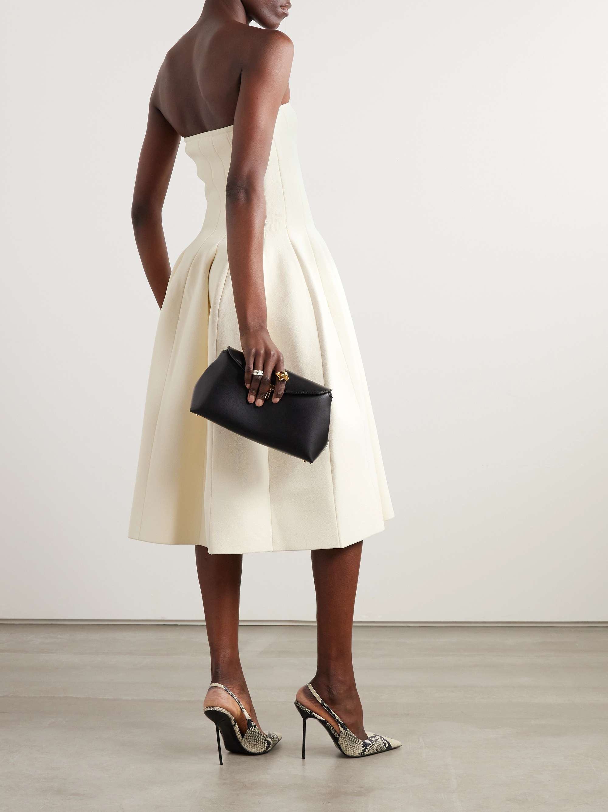 ALTUZARRA 