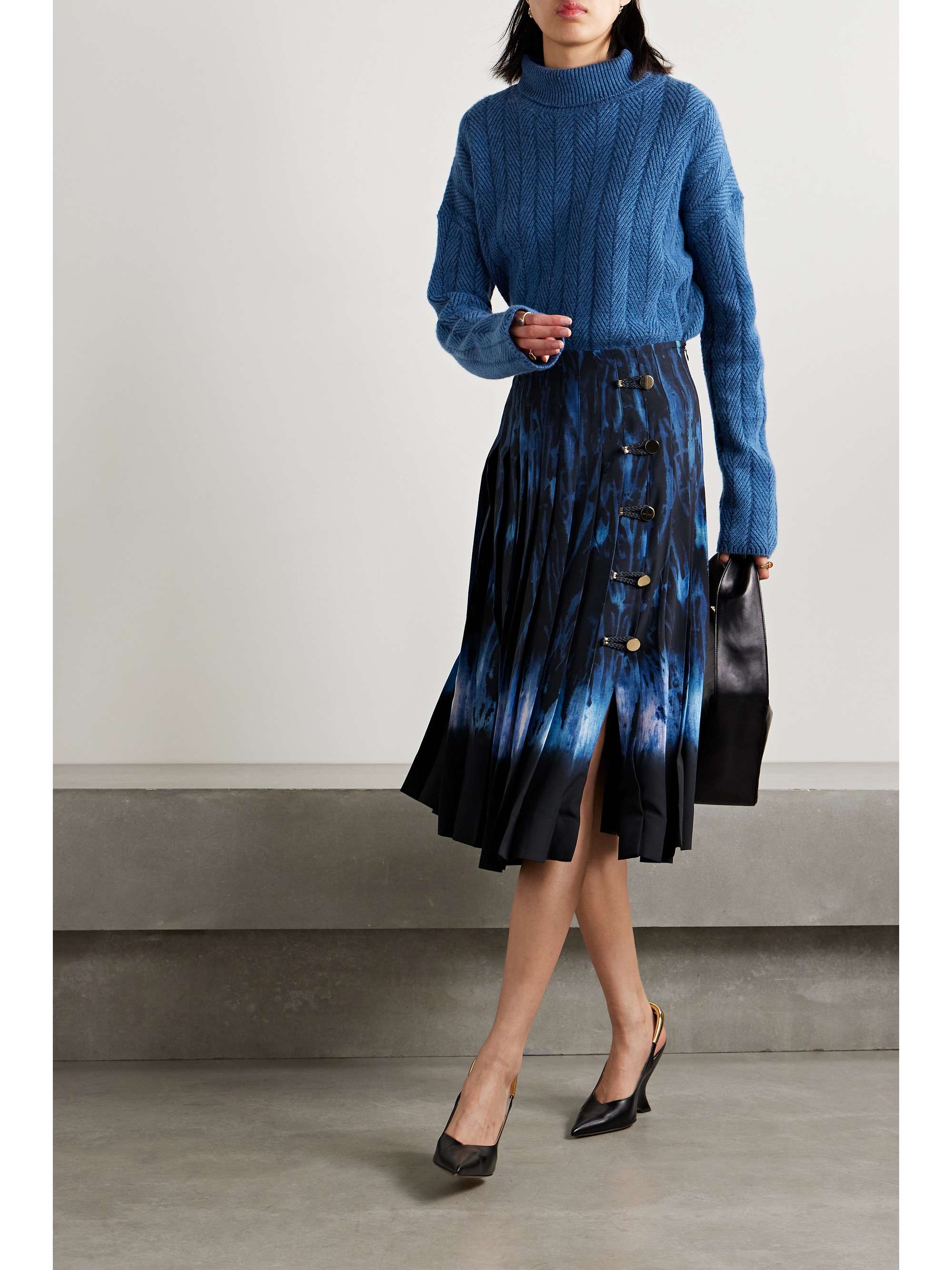 ALTUZARRA 