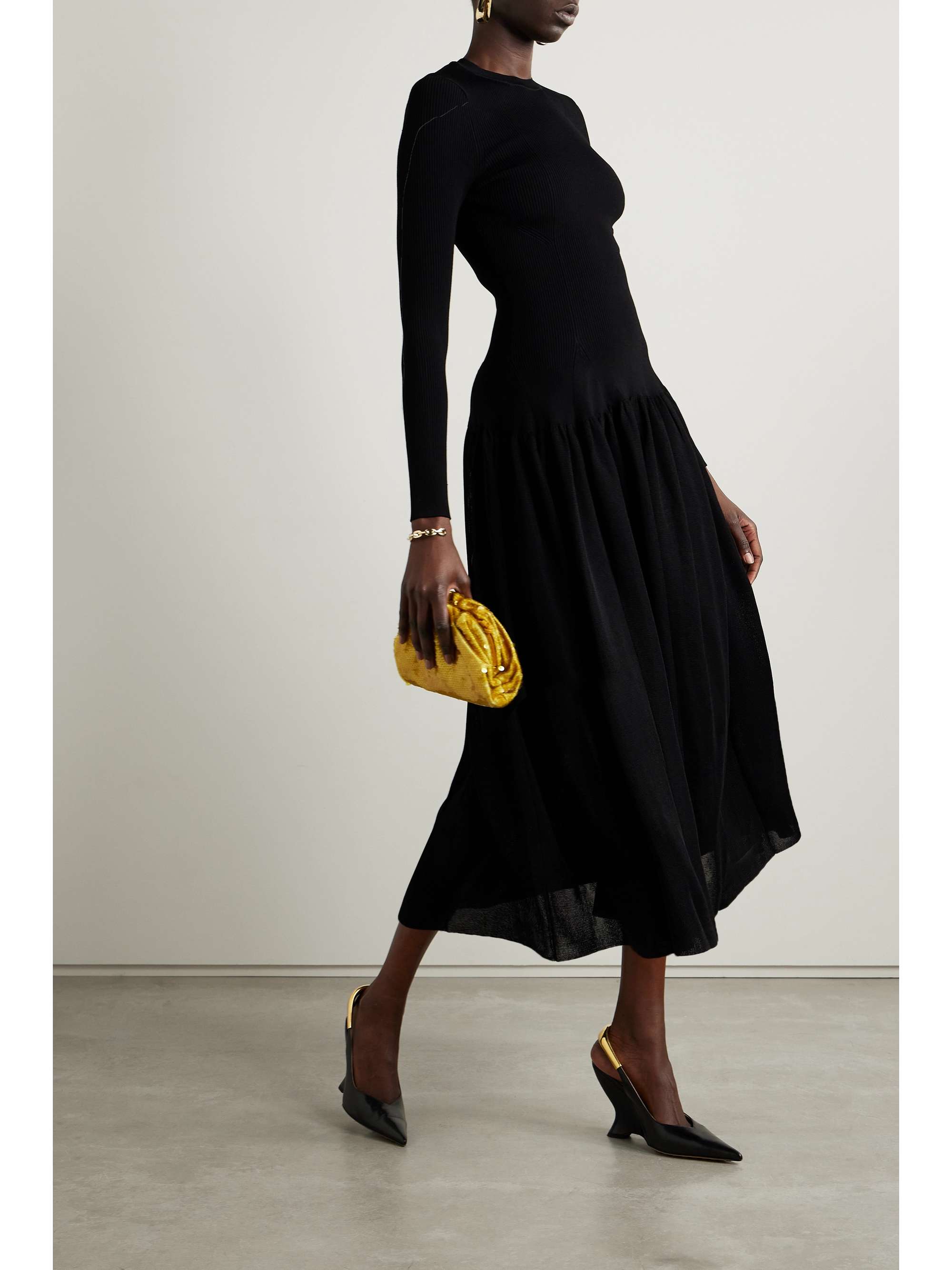 ALTUZARRA 