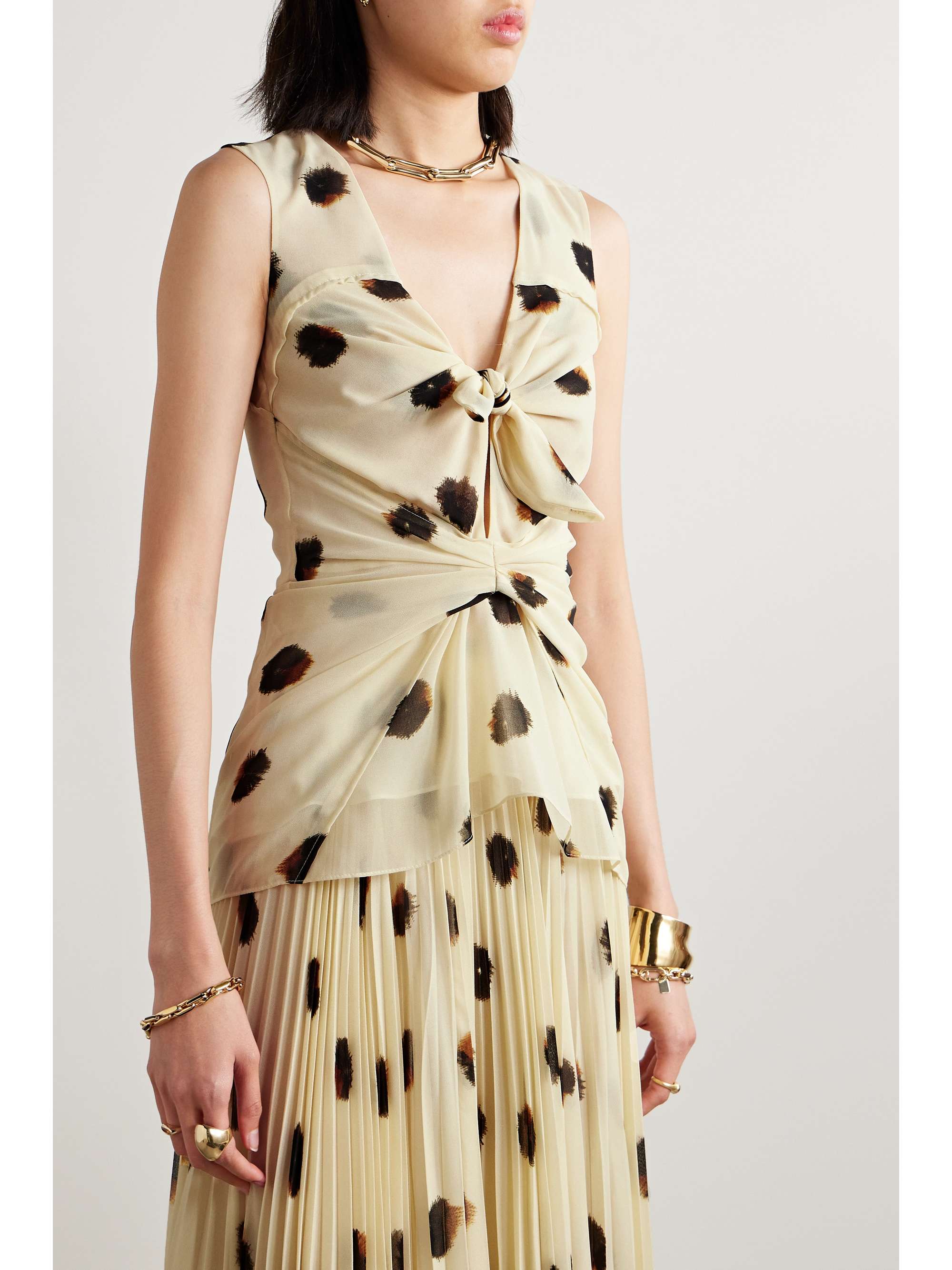 ALTUZARRA 