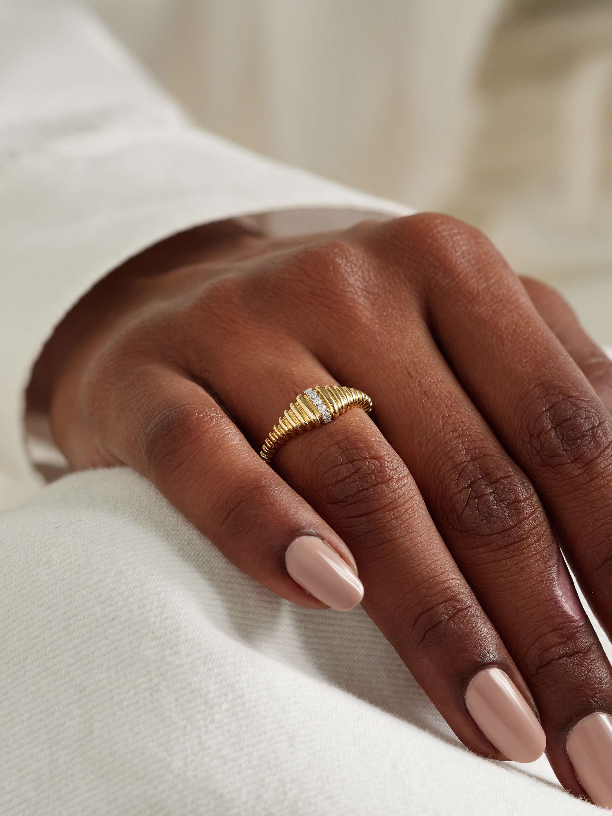 10 karat shop gold wedding ring