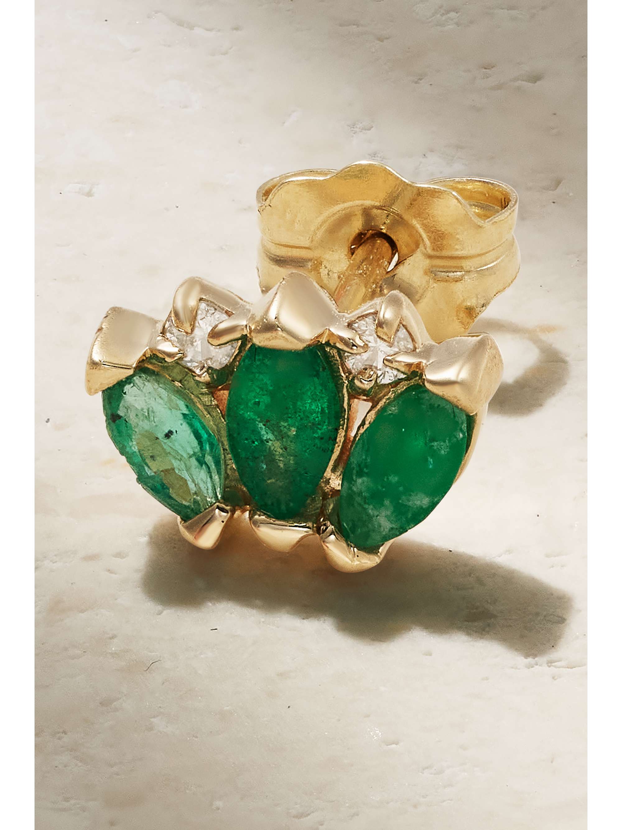 STONE AND STRAND 