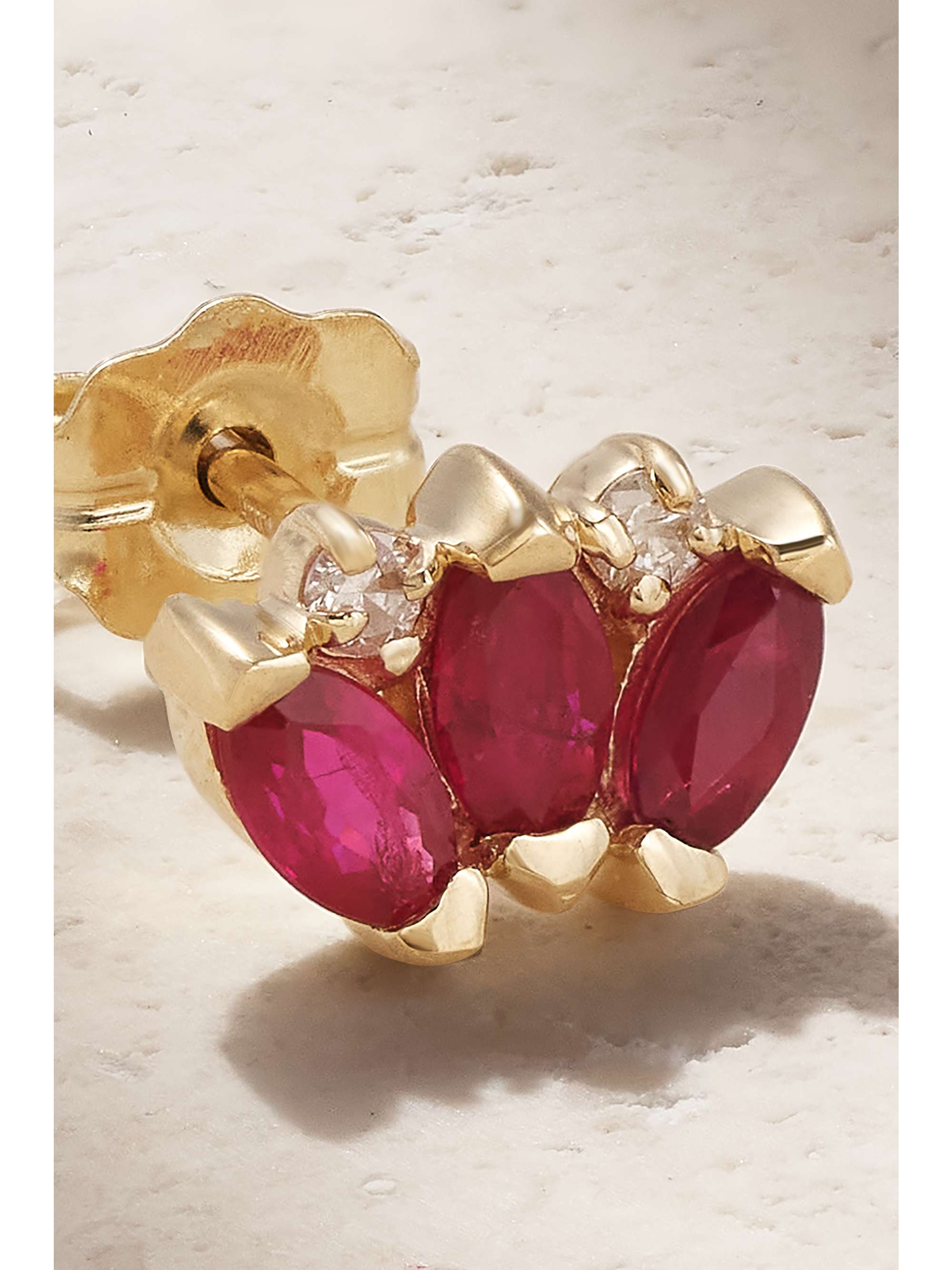 STONE AND STRAND 