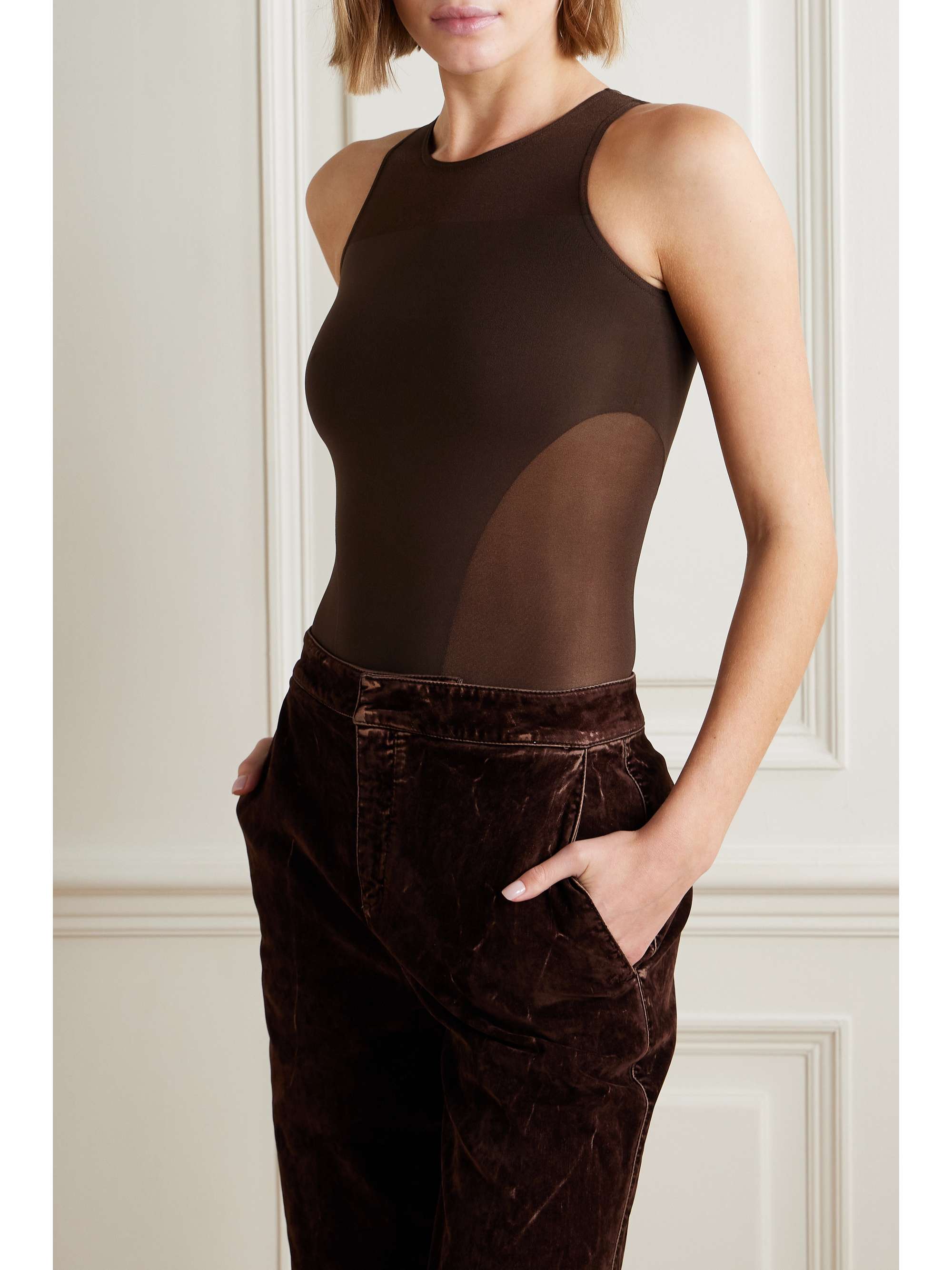 WOLFORD 