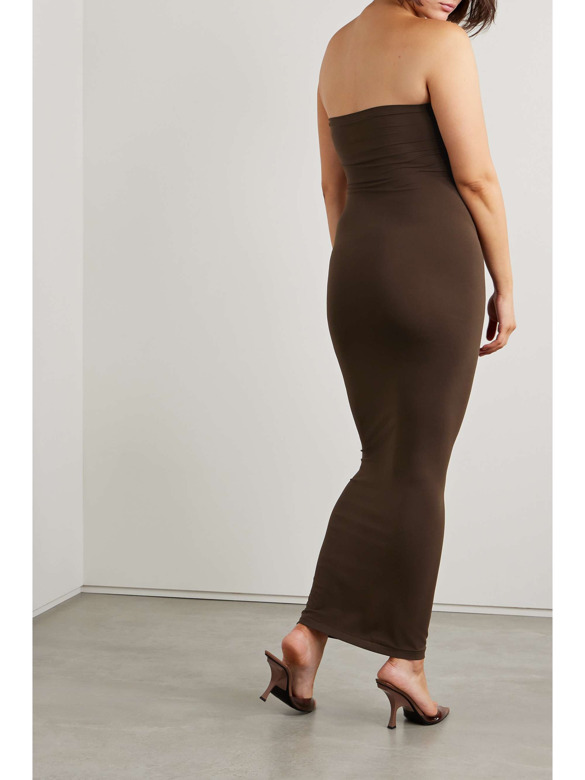 WOLFORD 