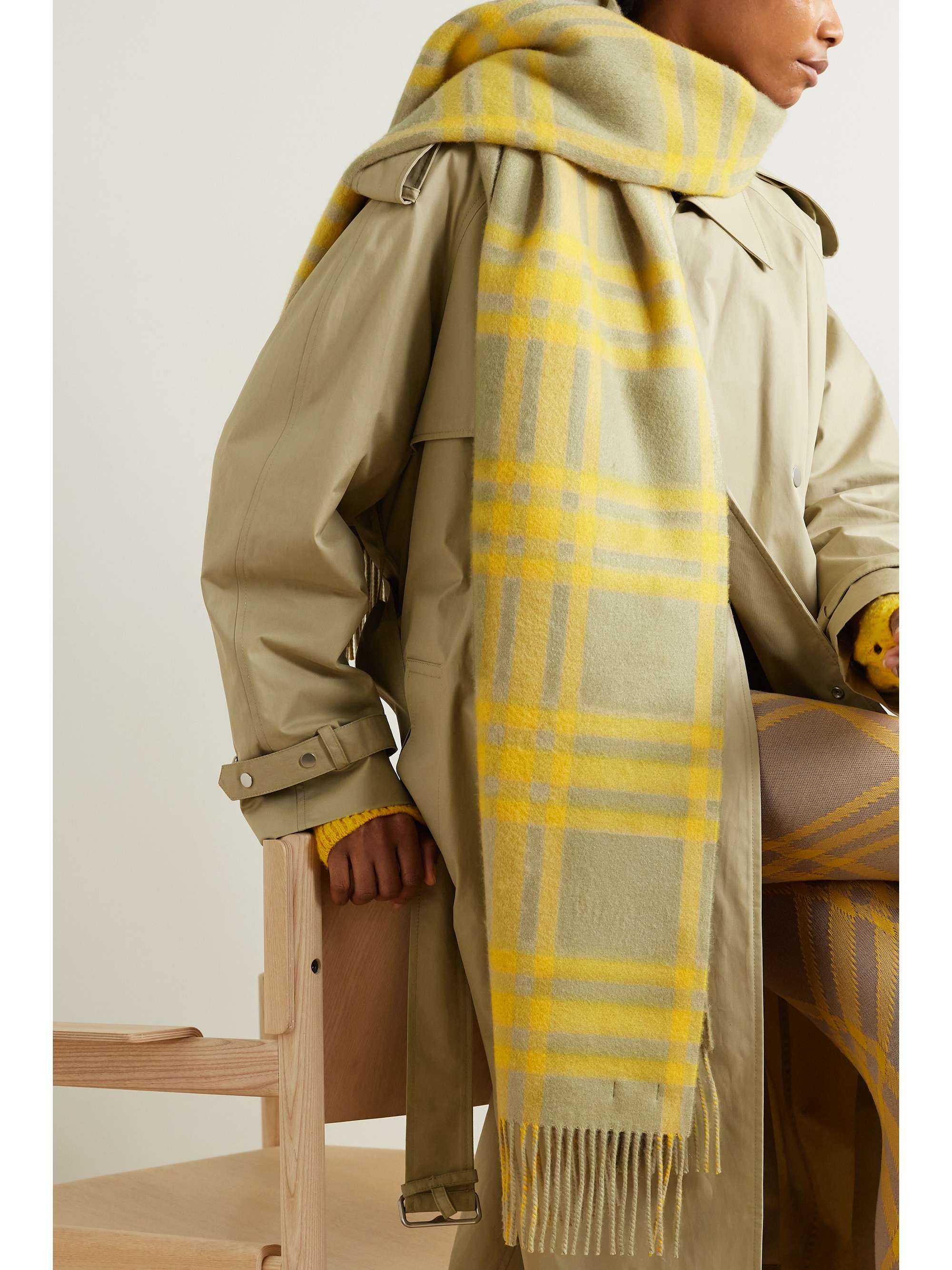 BURBERRY 