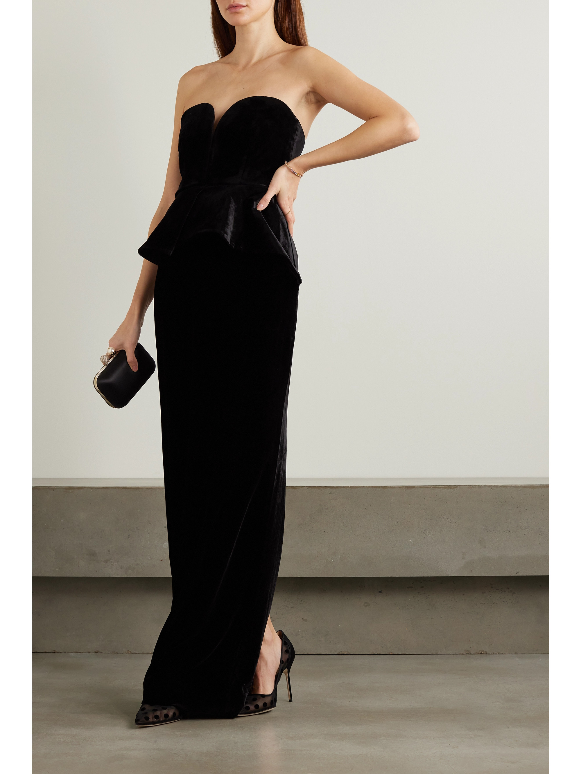 Roland Mouret Strapless velvet peplum gown