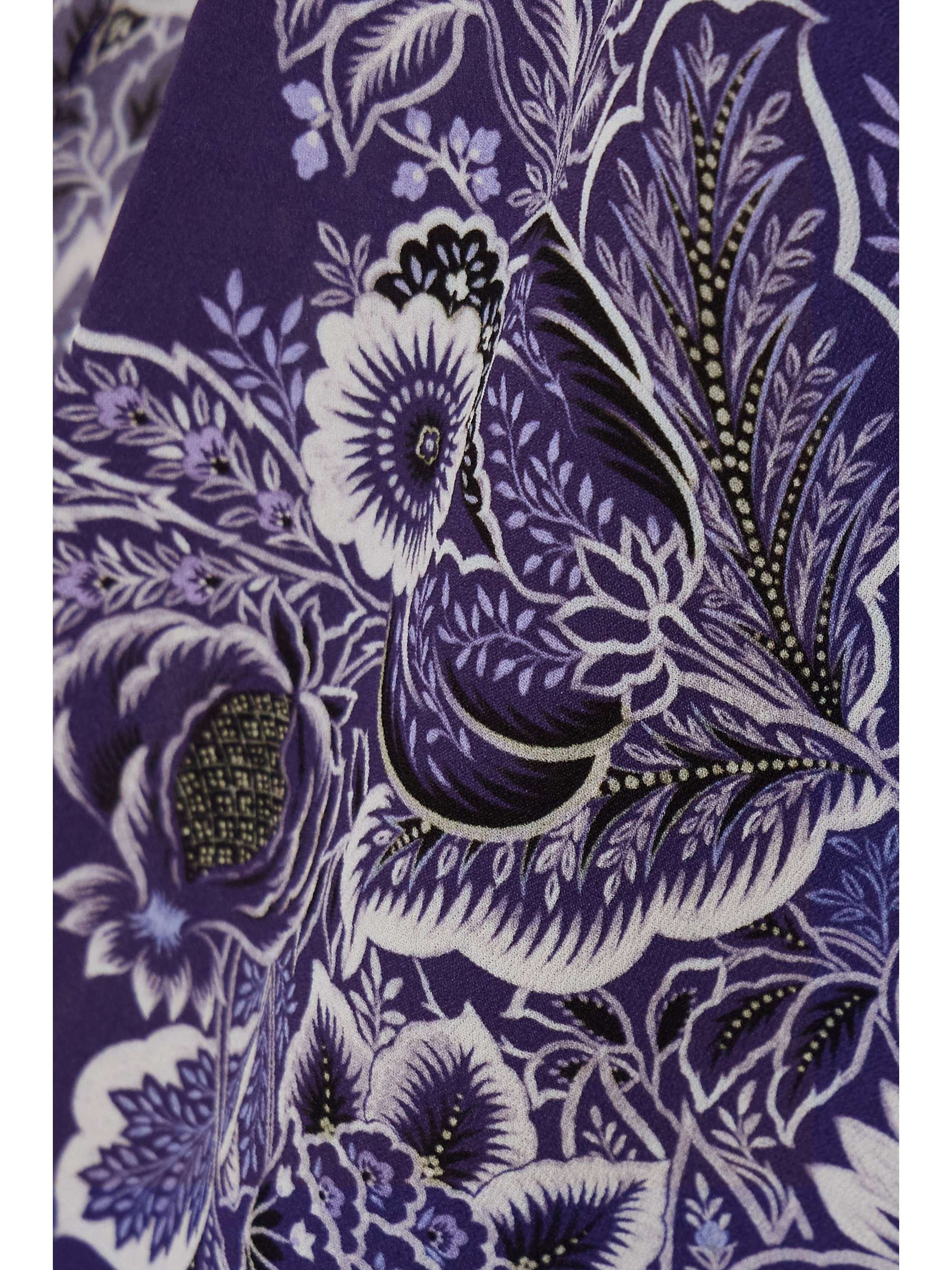 ETRO 